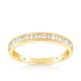 0.25ct TW Diamond Wedding & Anniversary Band in 18ct Yellow Gold
