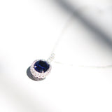 18ct White Gold Sapphire Pendant