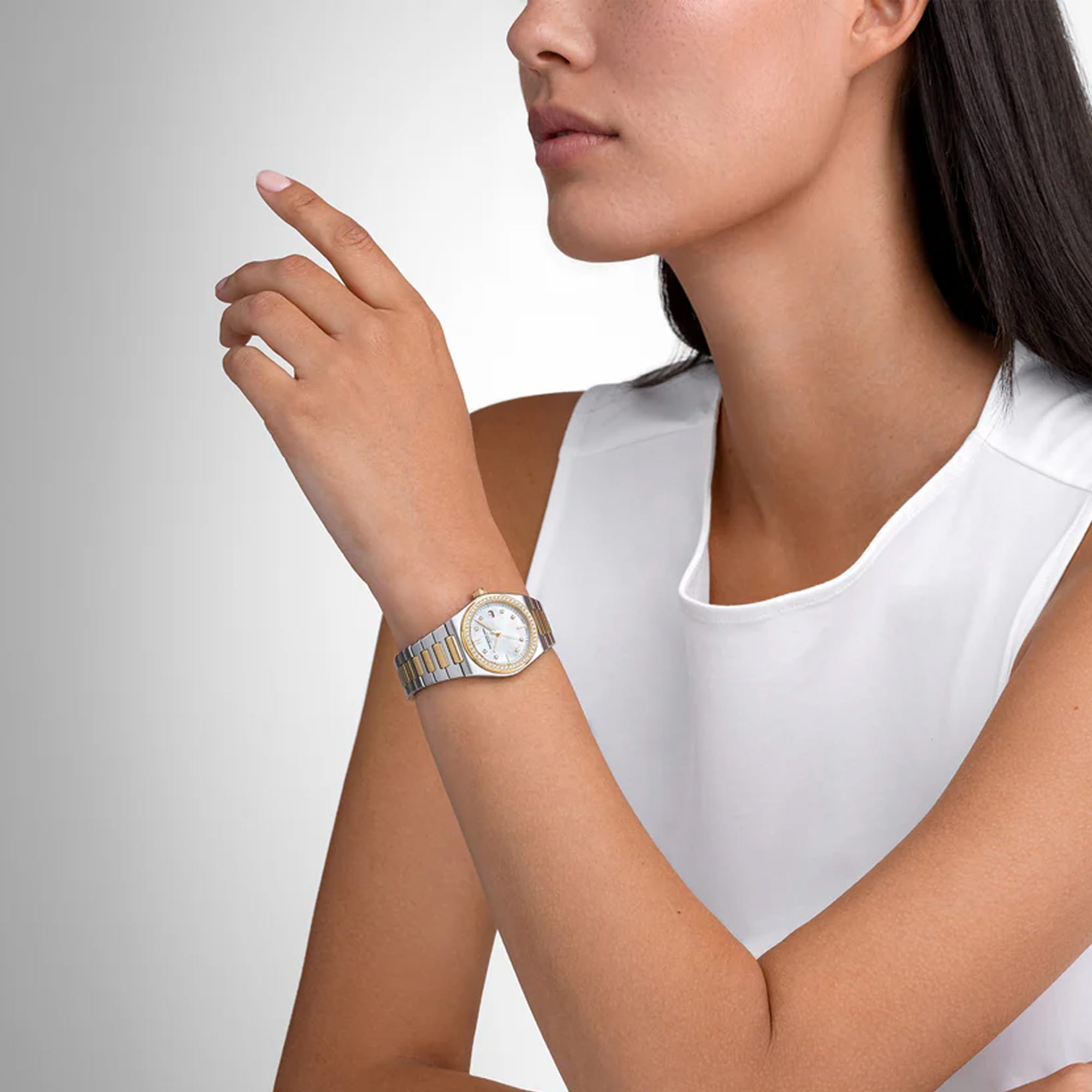Raymond Weil A.R.T. Quartz Women's 30mm Watch 1250-SPS-97081