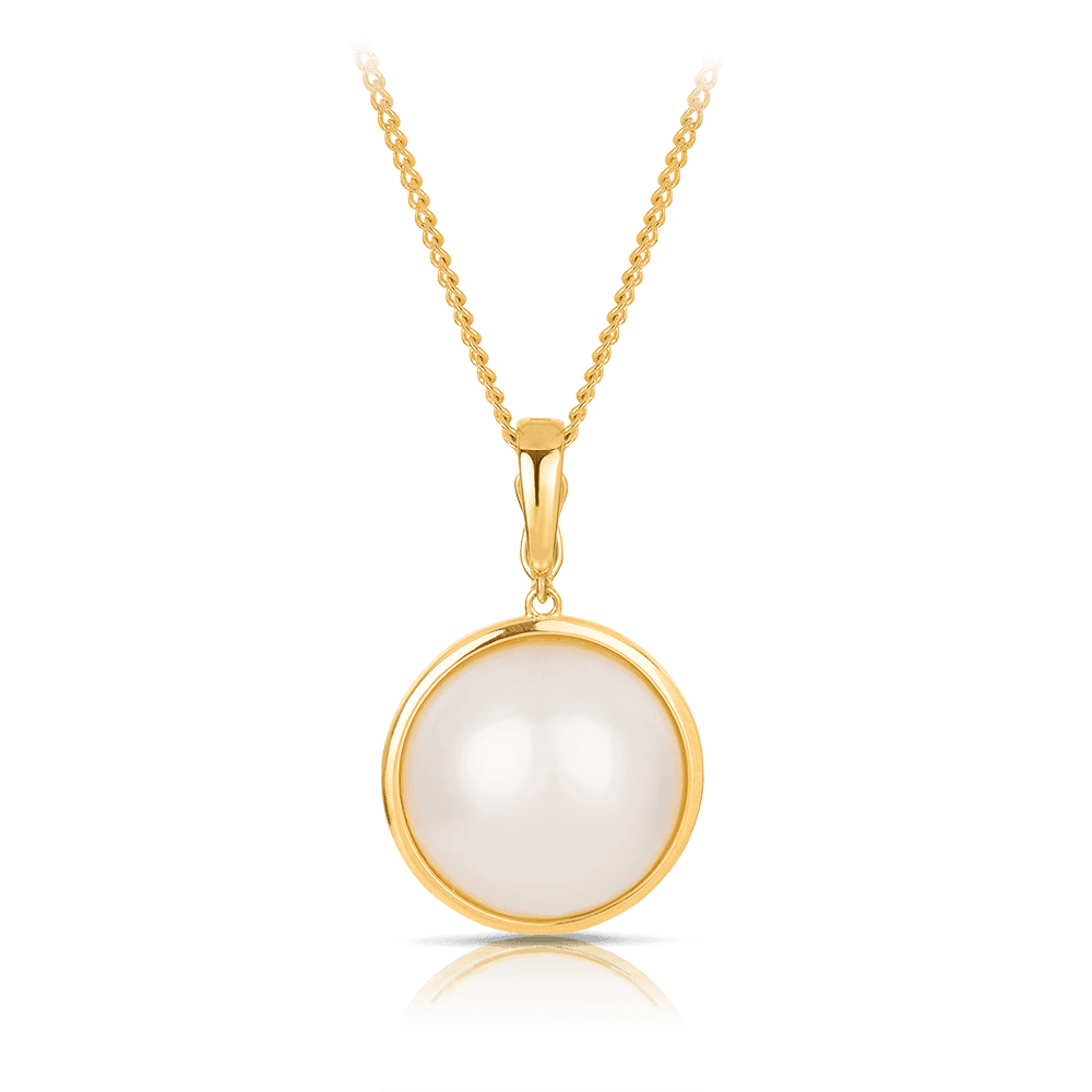15mm Mabe Pearl Pendant in 9ct Yellow Gold