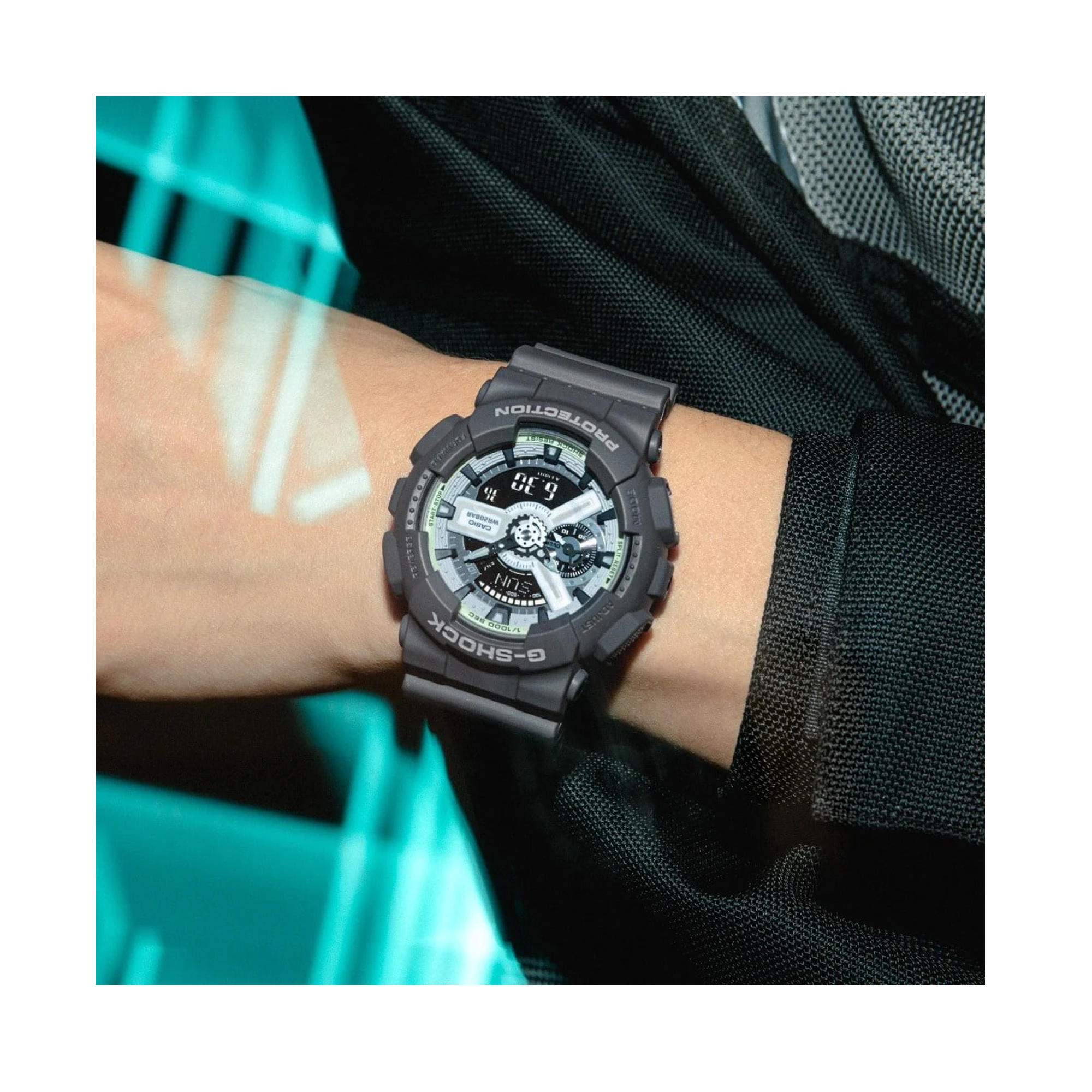 Casio G-SHOCK Men's Analogue Digital Watch GA110HD-8A