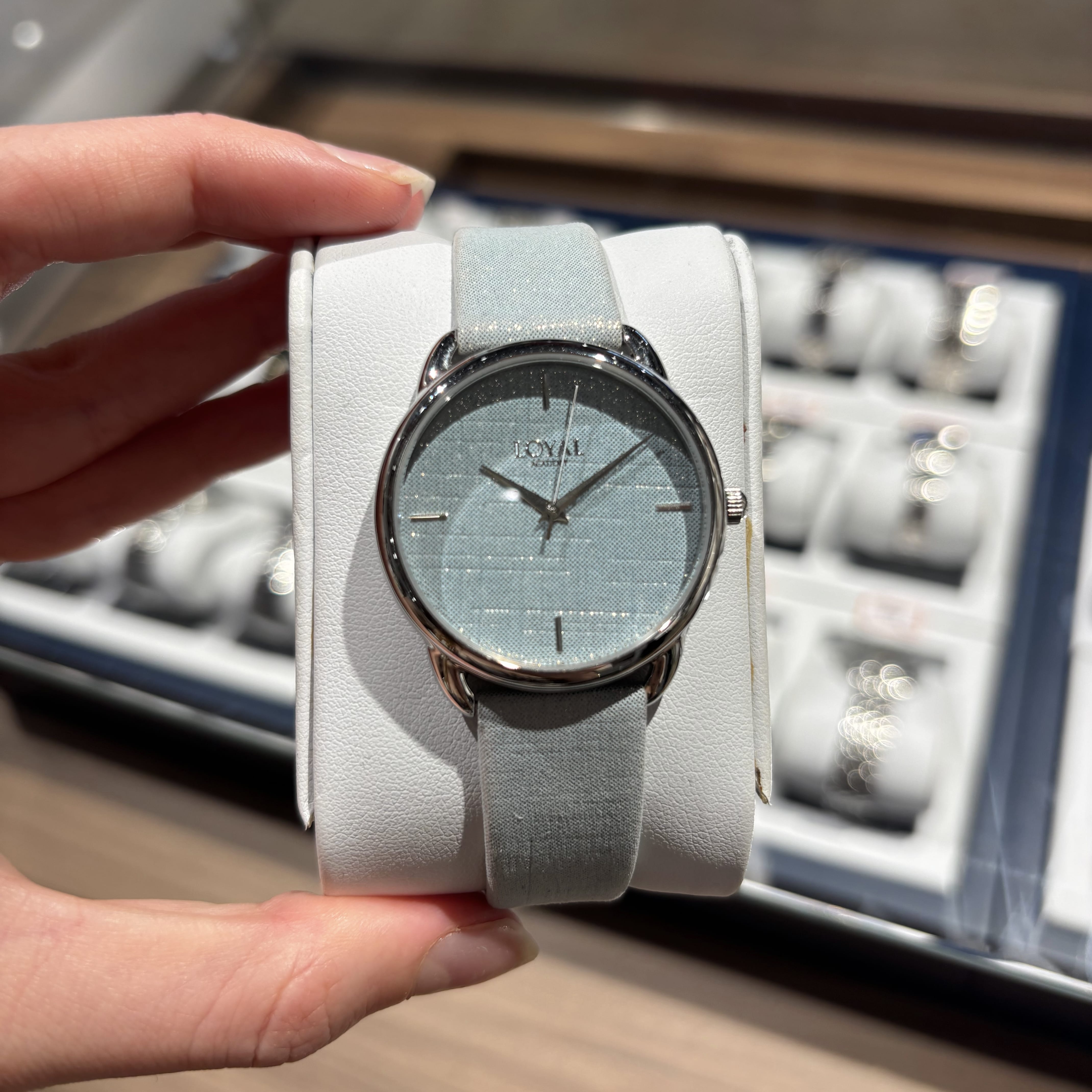 Loyal Women's Stainless Steel Quartz Dress Watch Fabric