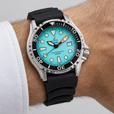 Loyal Scuba Professional Men’s 41.50mm Quartz Watch Blue - on wrist