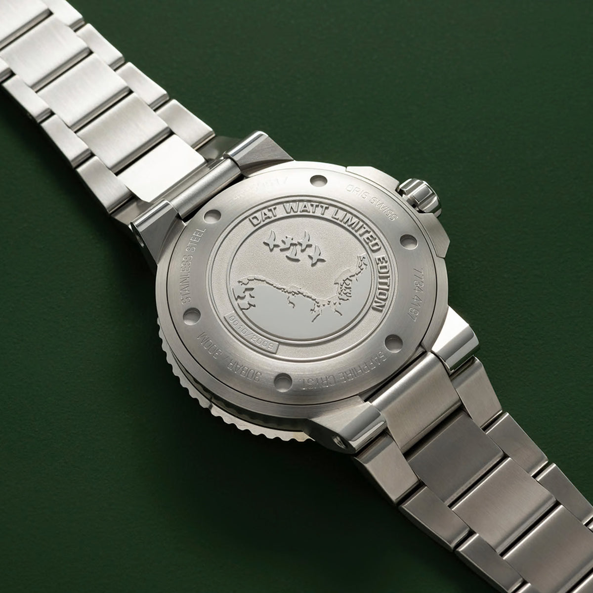Oris Aquis Dat Watt Limited Edition II Men’s Automatic 43.50mm Watch 743 7734 4197-SET, engraved stainless steel caseback with limited edition details.