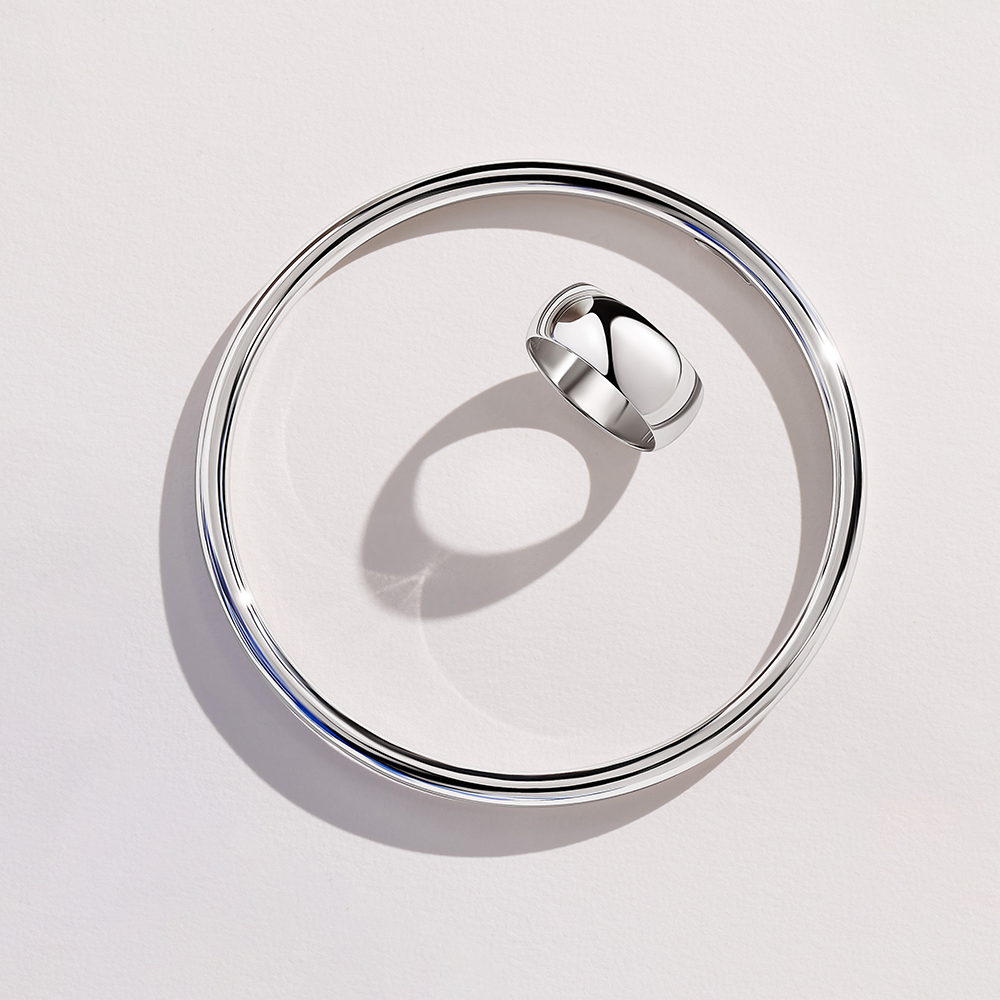 Round Bangle in Sterling Silver