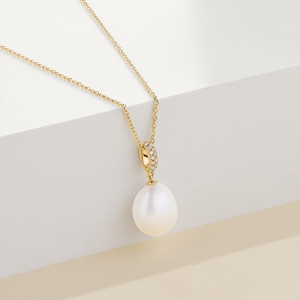 Freshwater Pearl and Diamond Pendant in 9ct Yellow Gold