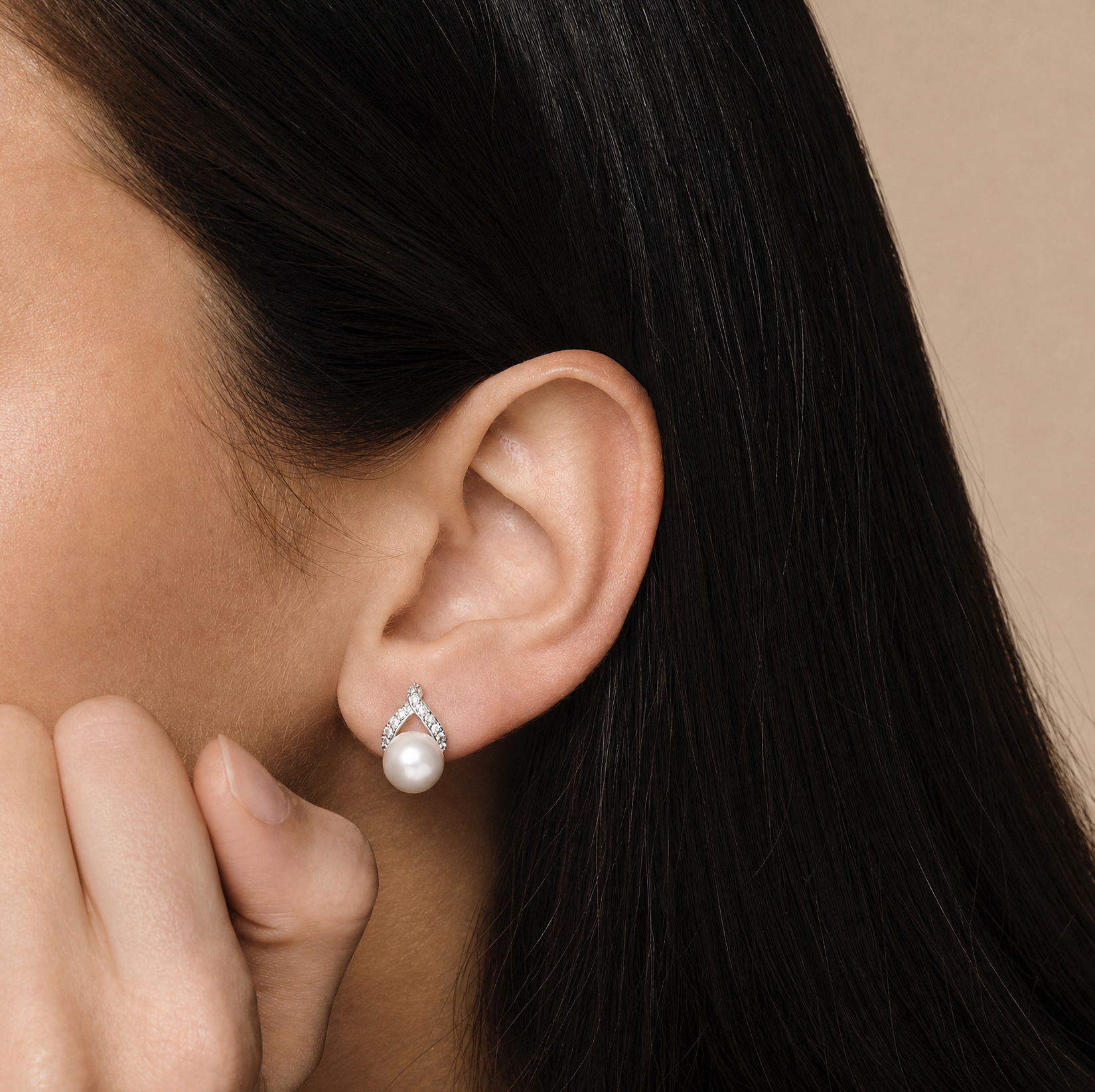 Freshwater Pearl and Cubic Zirconia Twist Stud Earrings in Sterling Silver