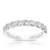 Round Brilliant Cut Diamond Wedding & Anniversary Ring in 18ct White Gold