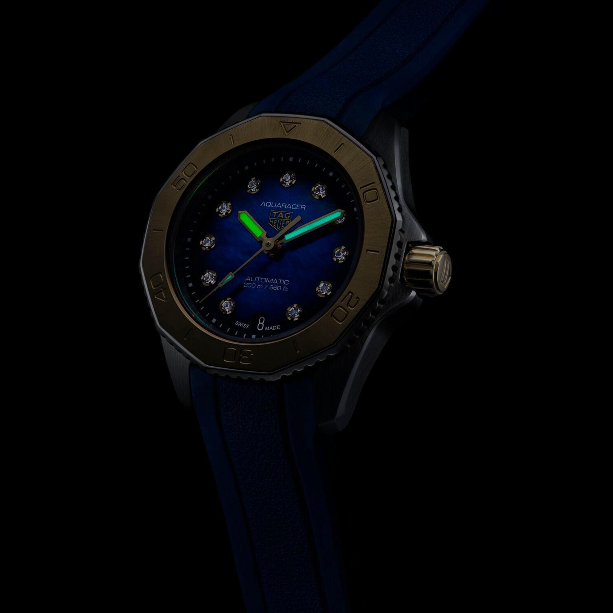 TAG Heuer Aquaracer Professional 2000 Women's 30mm Automatic Watch WBP2450.FT6215