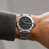 Edox Delfin Quartz Men's 43mm Watch 530213MNIN