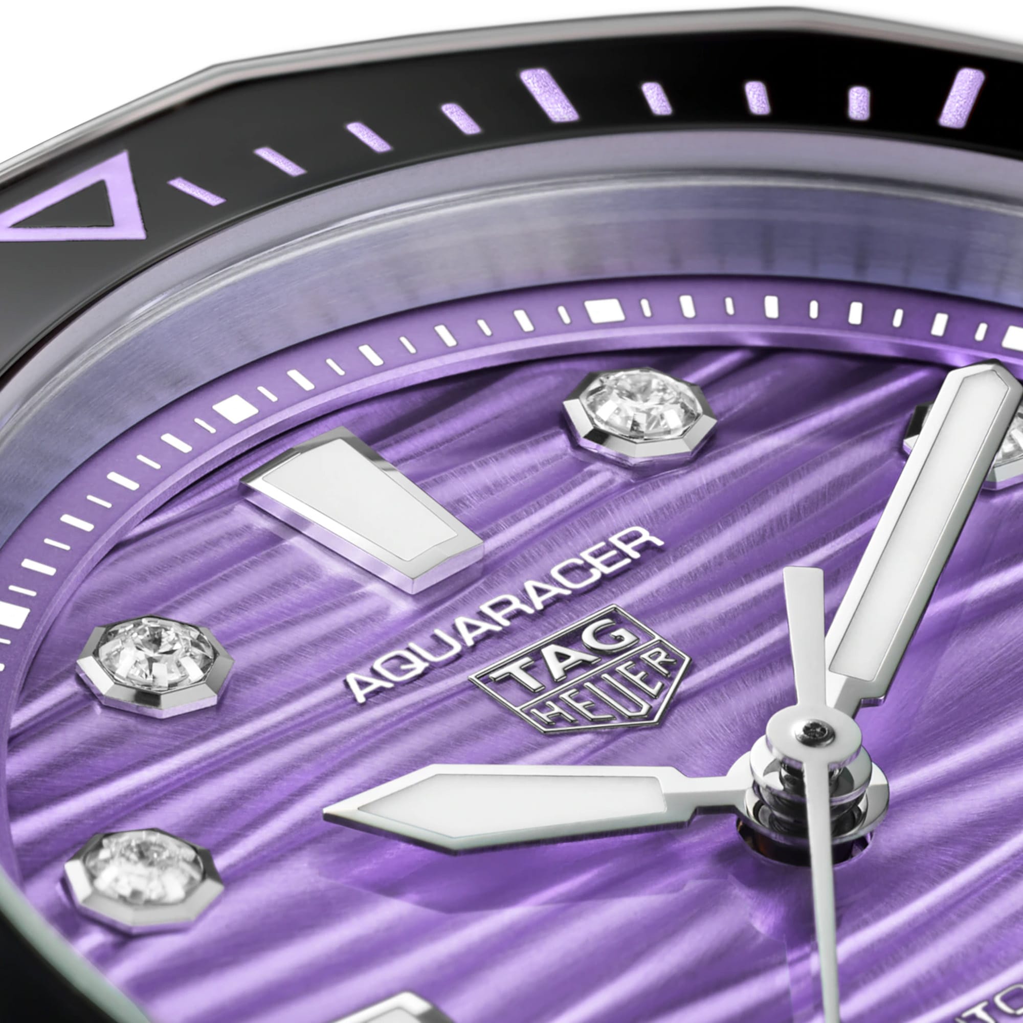 TAG HEUER AQUARACER PROFESSIONAL 300 DATE