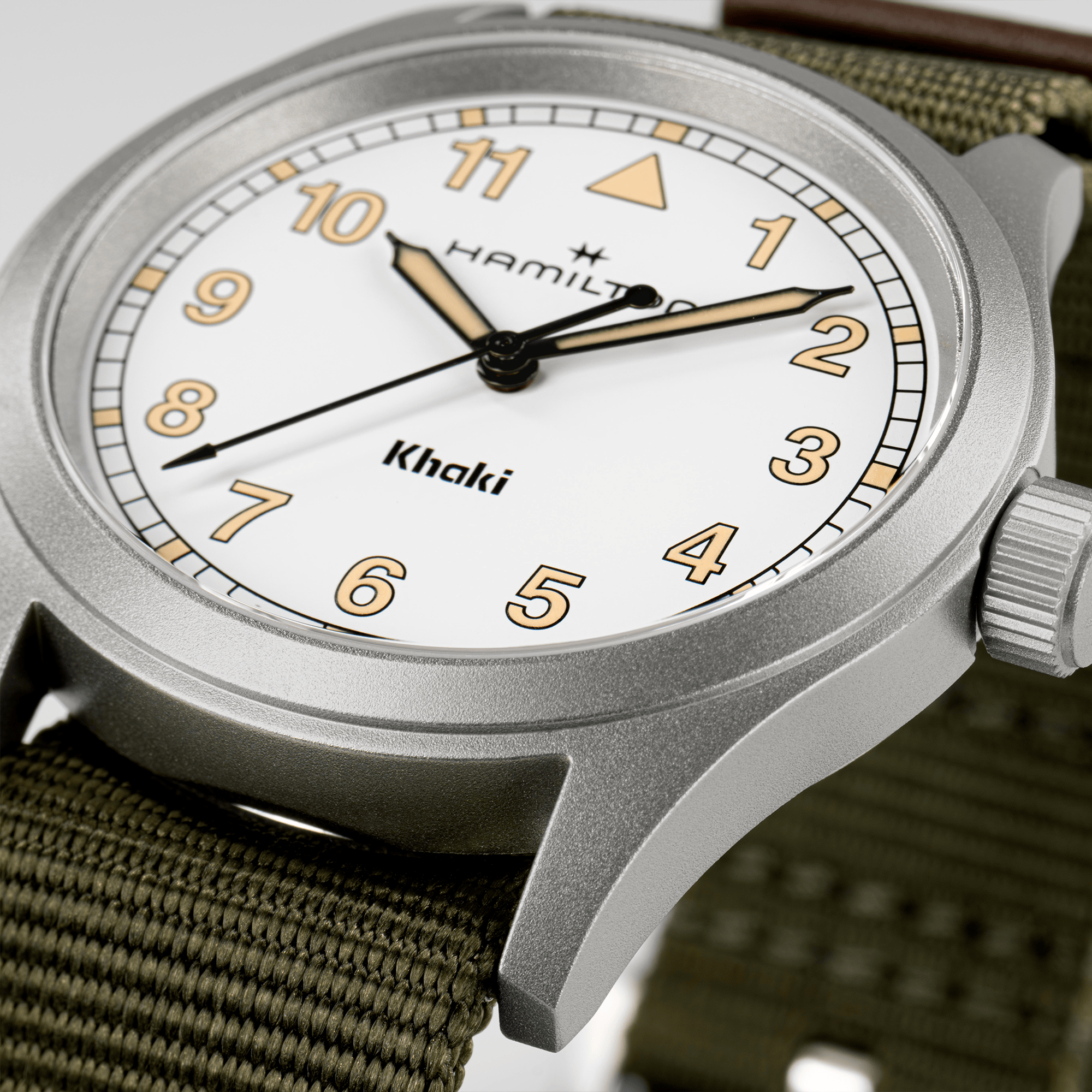 Hamilton Khaki Field Unisex 38mm Quartz Watch H69401910