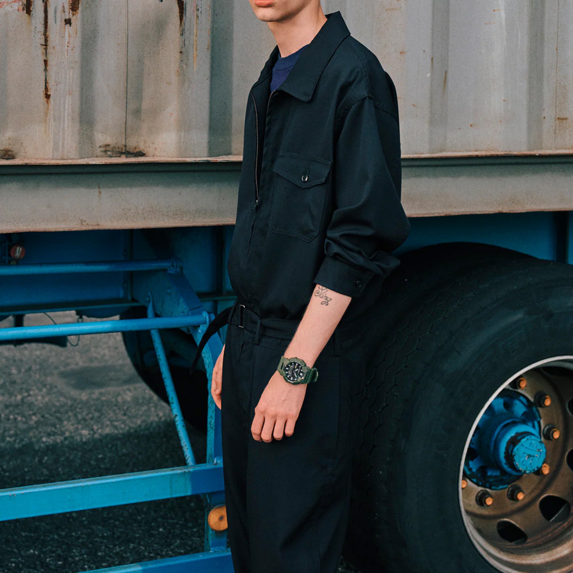 Casio G-SHOCK Analogue Digital Men's Watch GAB010-3A