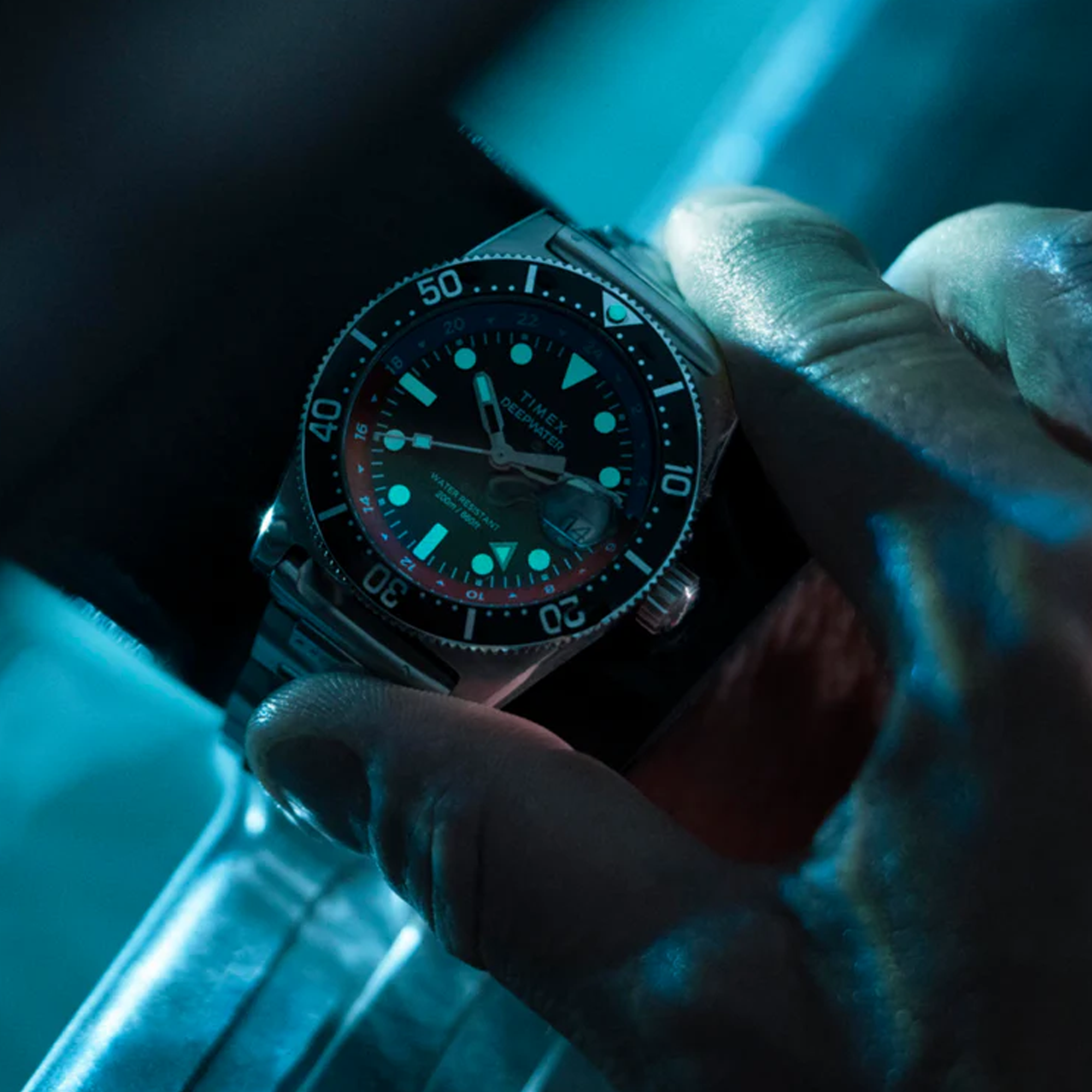 Timex Deepwater Reef 200 GMT Men's 40mm Stainless Steel Quartz GMT Watch TW2W95300