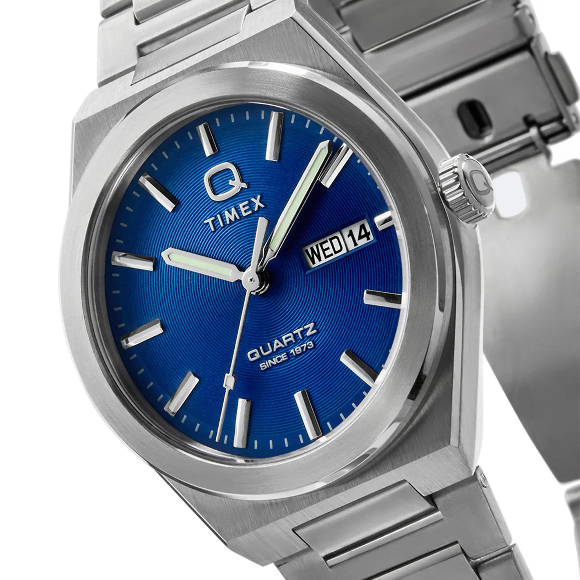 Timex Q Quartz 39mm Watch TW2Y25100