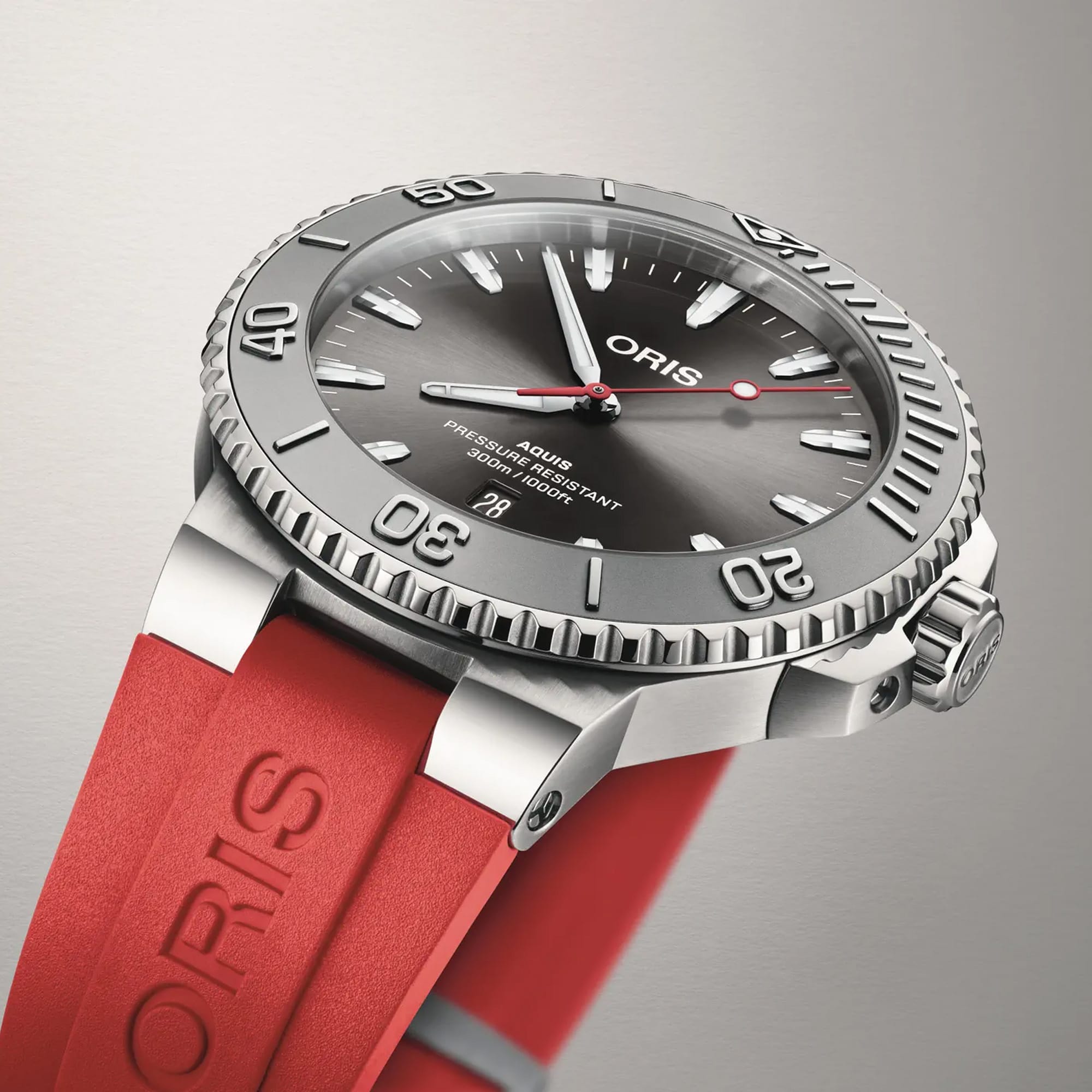 Oris Aquis Automatic Men's 43.50mm Watch 01 733 7789 4153-07