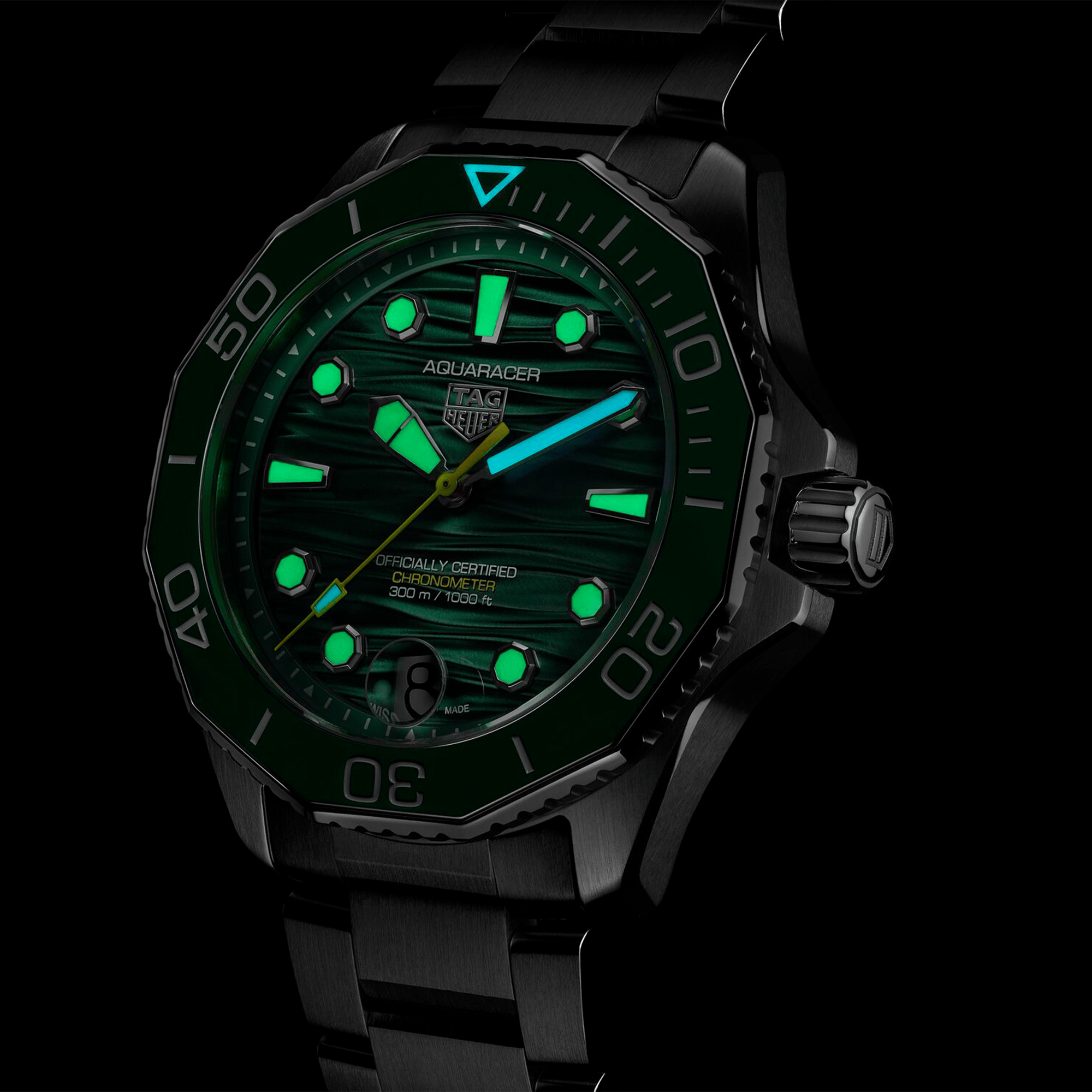 TAG HEUER AQUARACER PROFESSIONAL 300 DATE