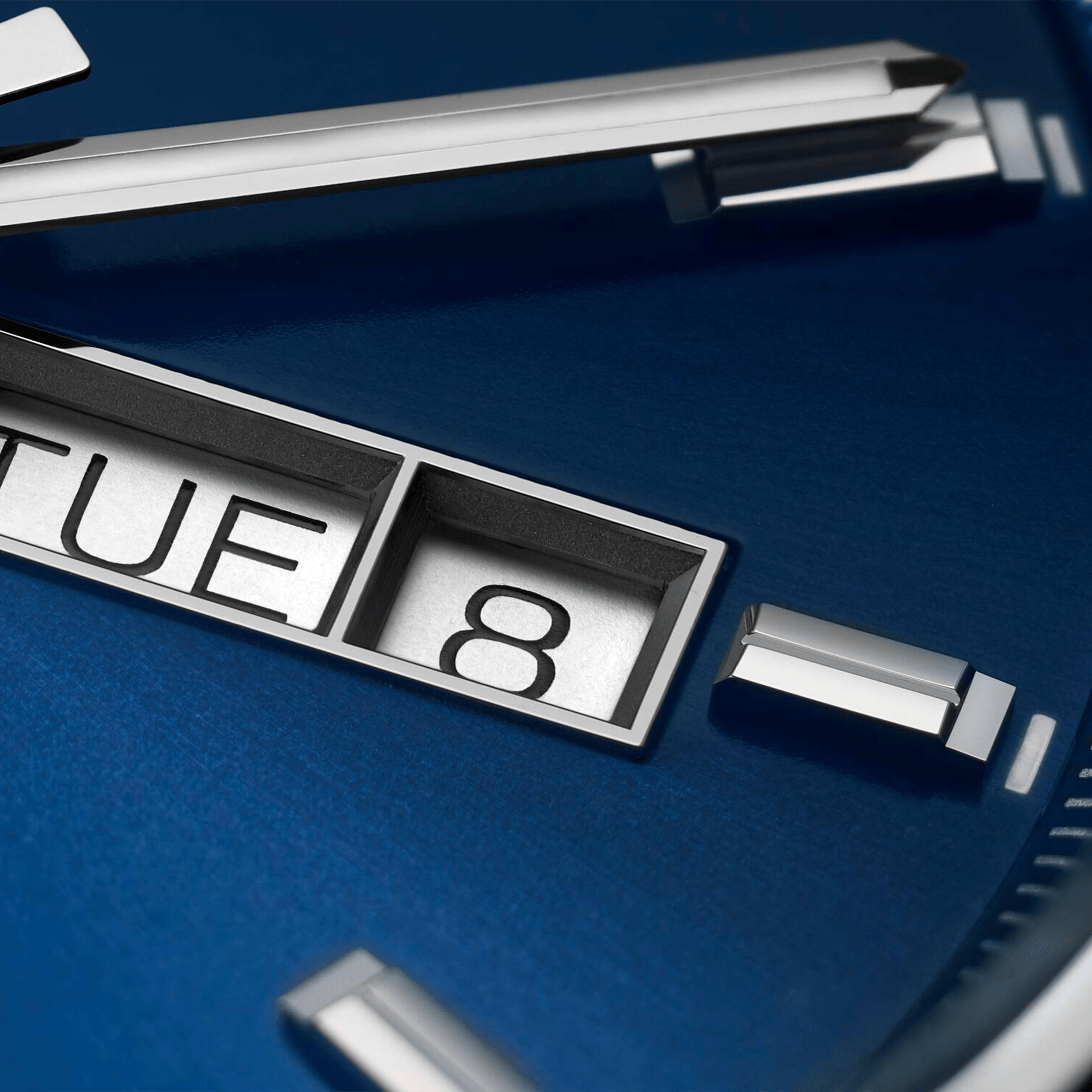 TAG HEUER CARRERA DAY-DATE