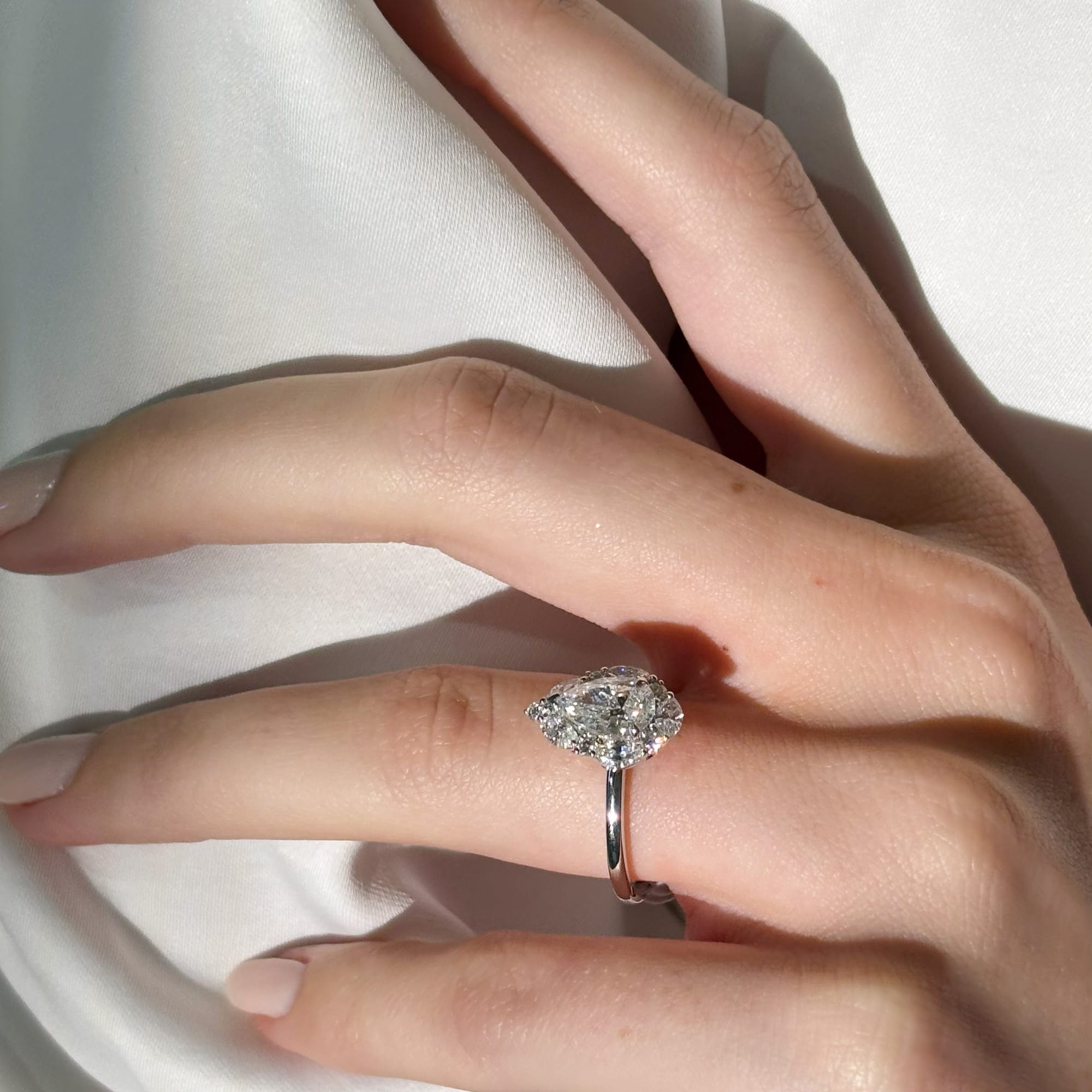 1917™ 1.72ct TW Diamond Vintage Pear Halo Engagement Ring in 18ct White Gold