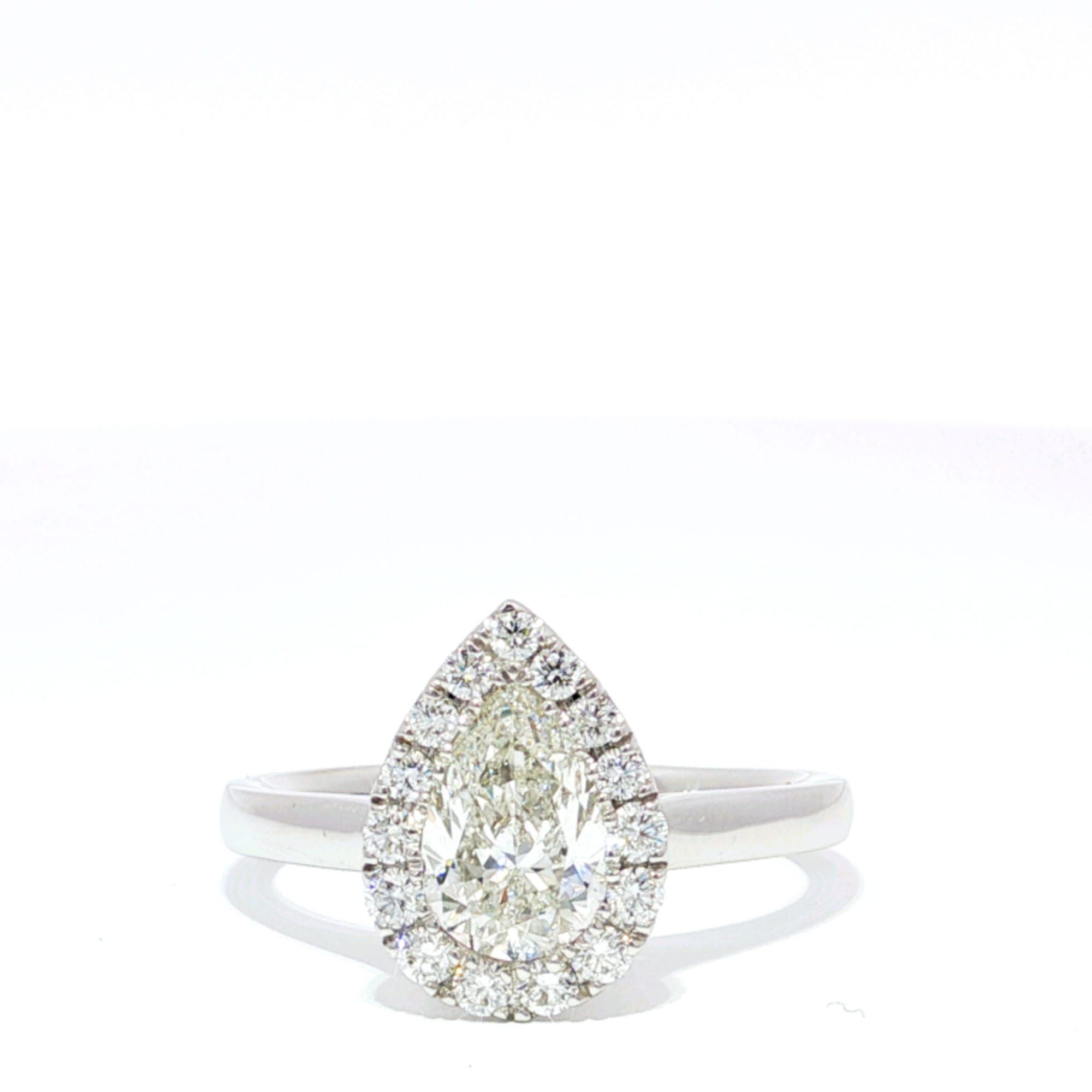 1.31ct TDW Pear Cut Diamond Halo Ring in 18ct White Gold