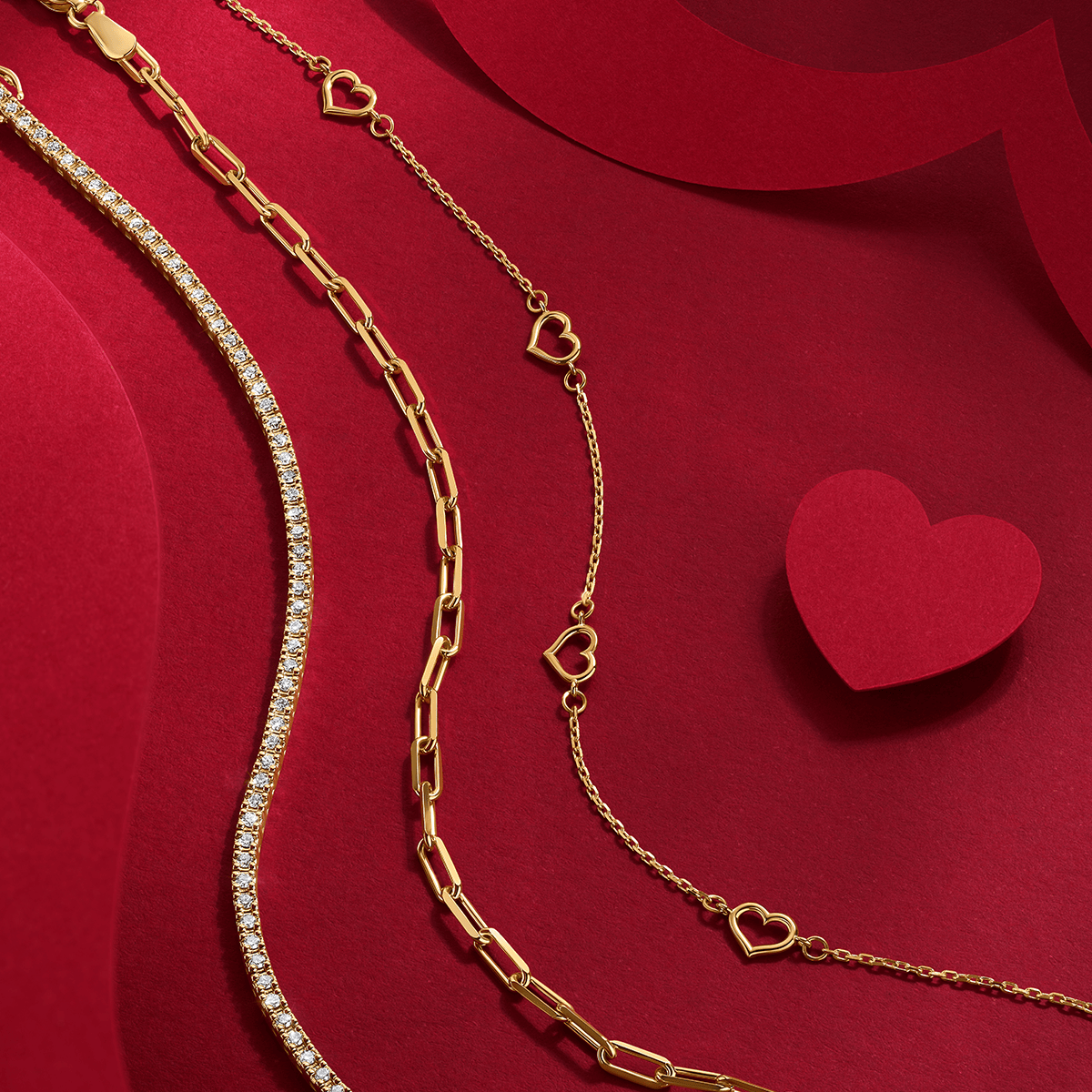 Heart Bracelet in 9ct Yellow Gold