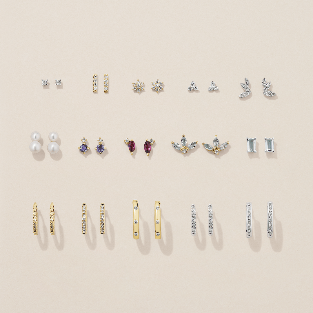 0.06ct TW Diamond Bar Earrings in 9ct Yellow Gold