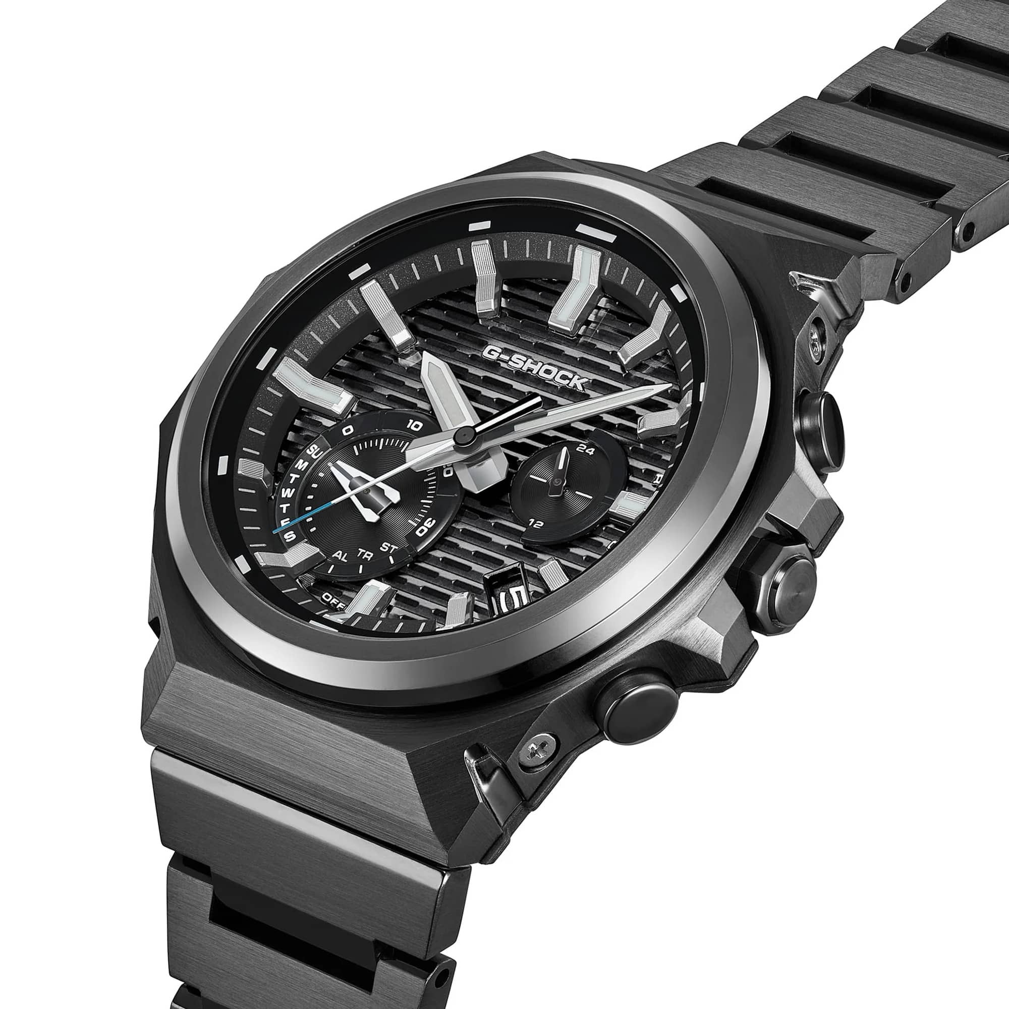 From this angle, the Casio G-Shock G-Steel Solar Men's Watch GSTB1000BD-1A reveals the depth and shifting lustre of the black ion-plated logo-less bezel alongside the carbon fibre dial and stainless steel bracelet.