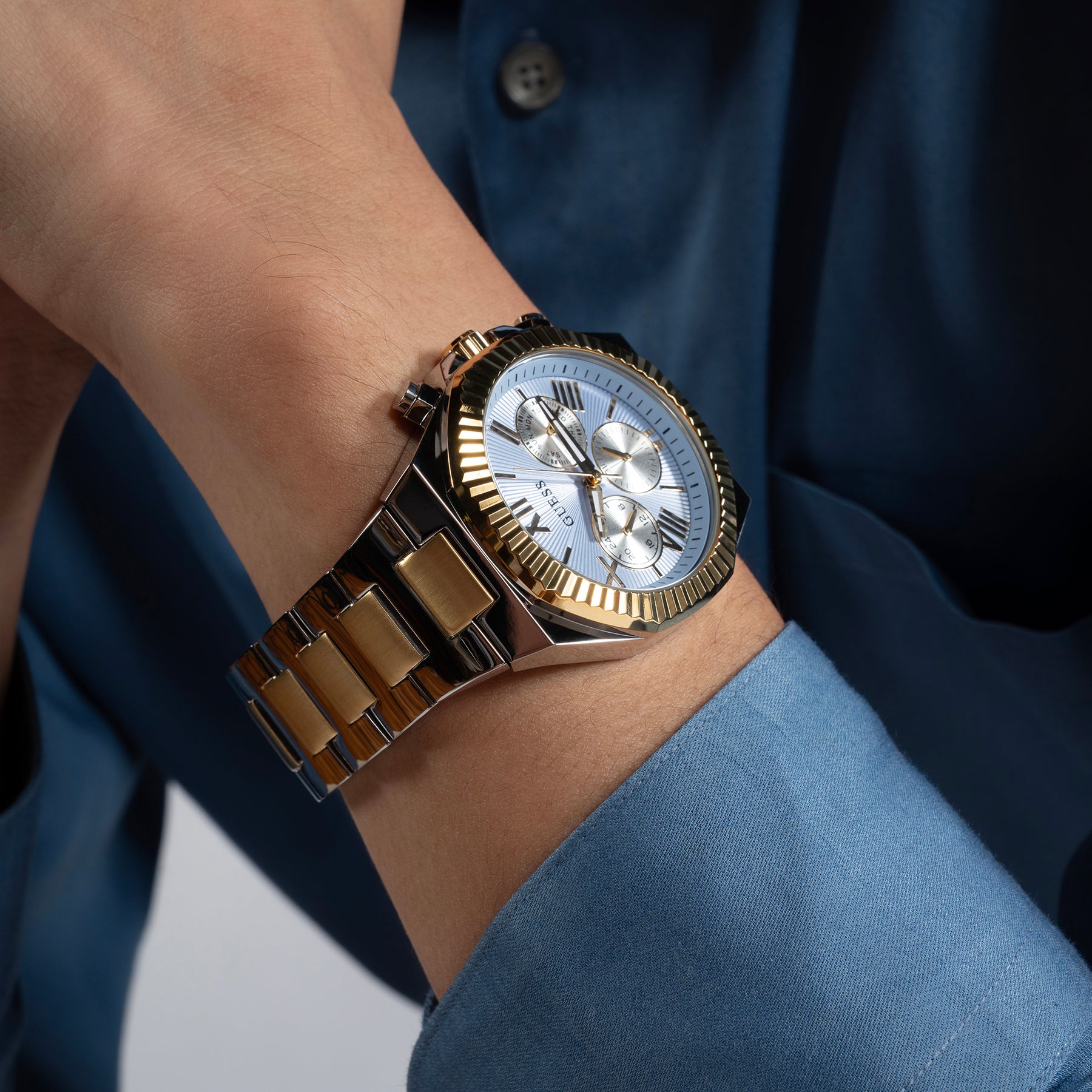Guess Men's 44mm Silver and Gold Equity Blue Quartz Watch GW0703G3