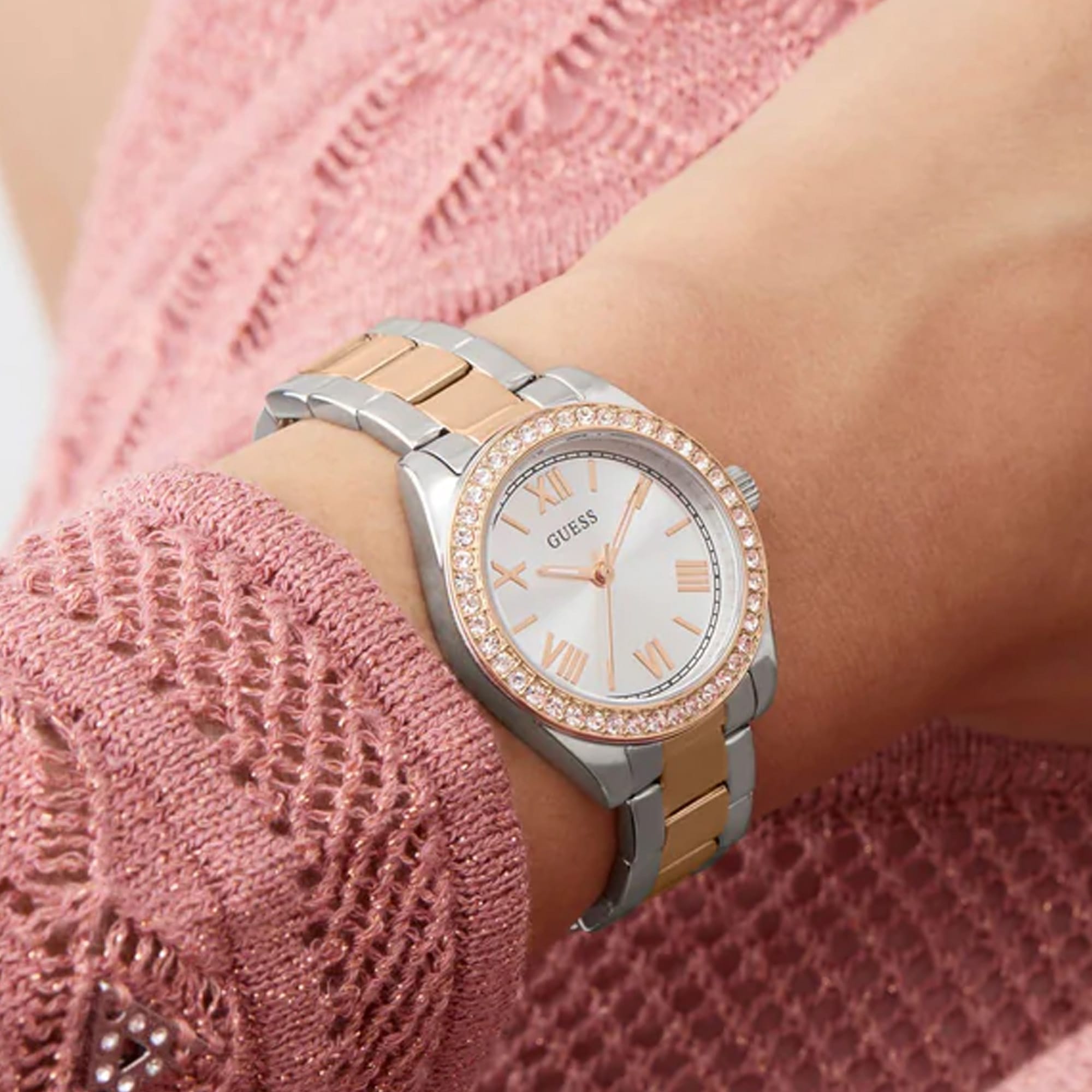 Guess Women's Quartz 30mm Watch GW0841L3