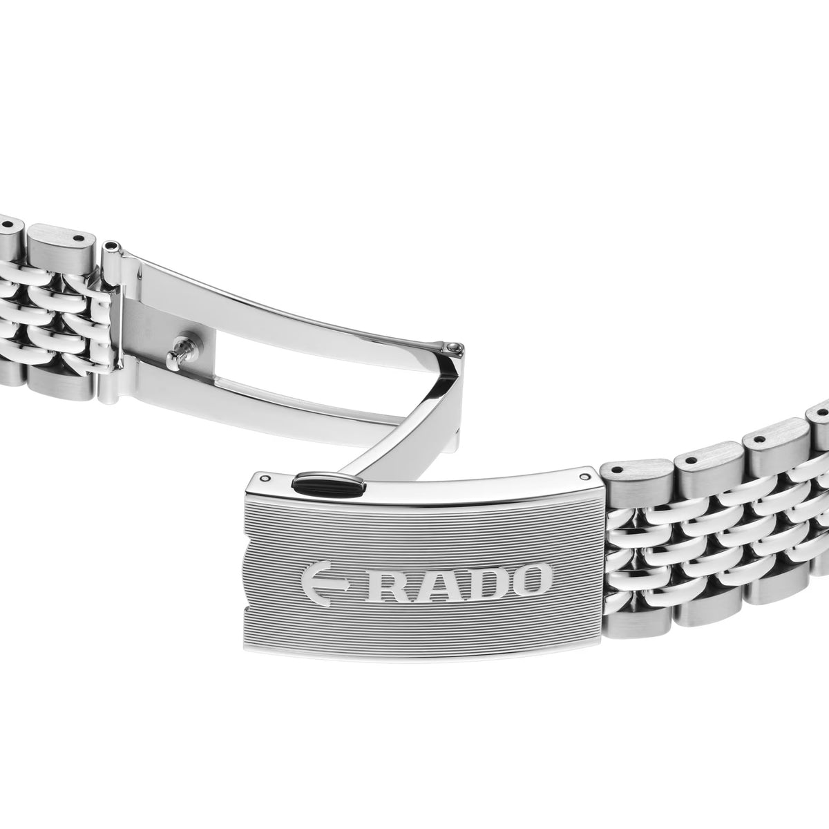 Rado Captain Cook 39mm R32223313 bracelet detail – polished stainless steel bracelet with three-fold clasp