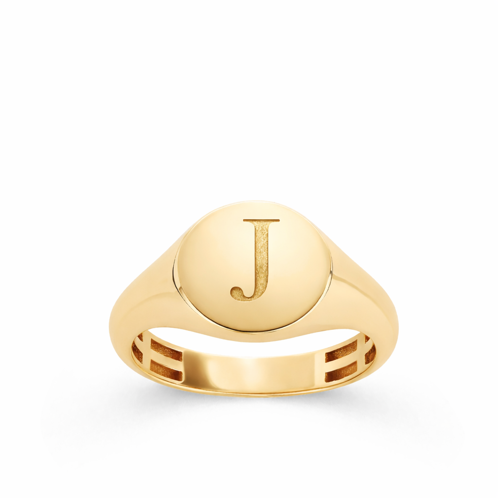 Yellow gold signet ring with gold engraving image reference