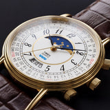 The Timex 1990 Reissue Moon Phase Quartz 37mm Watch TW2Y99000 suits collectors and calendar-watch enthusiasts alike, worn day-to-day. The moon phase display and gold-tone case bring genuine vintage character to any outfit.