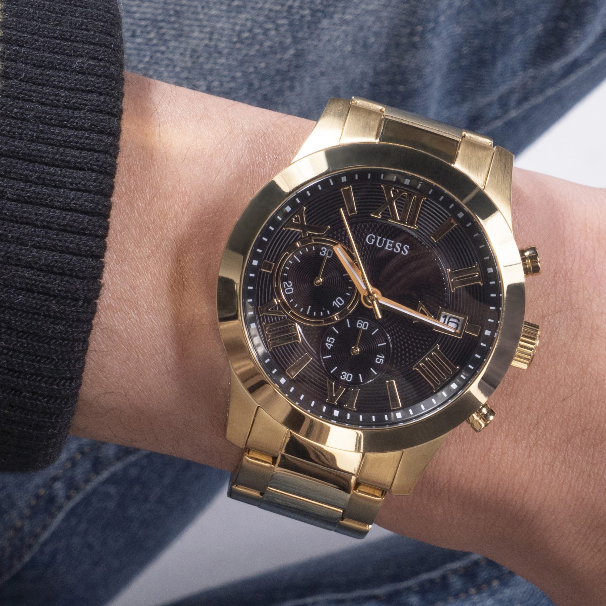 Guess Men's Atlas Quartz Chronograph 45mm Watch W0668G8
