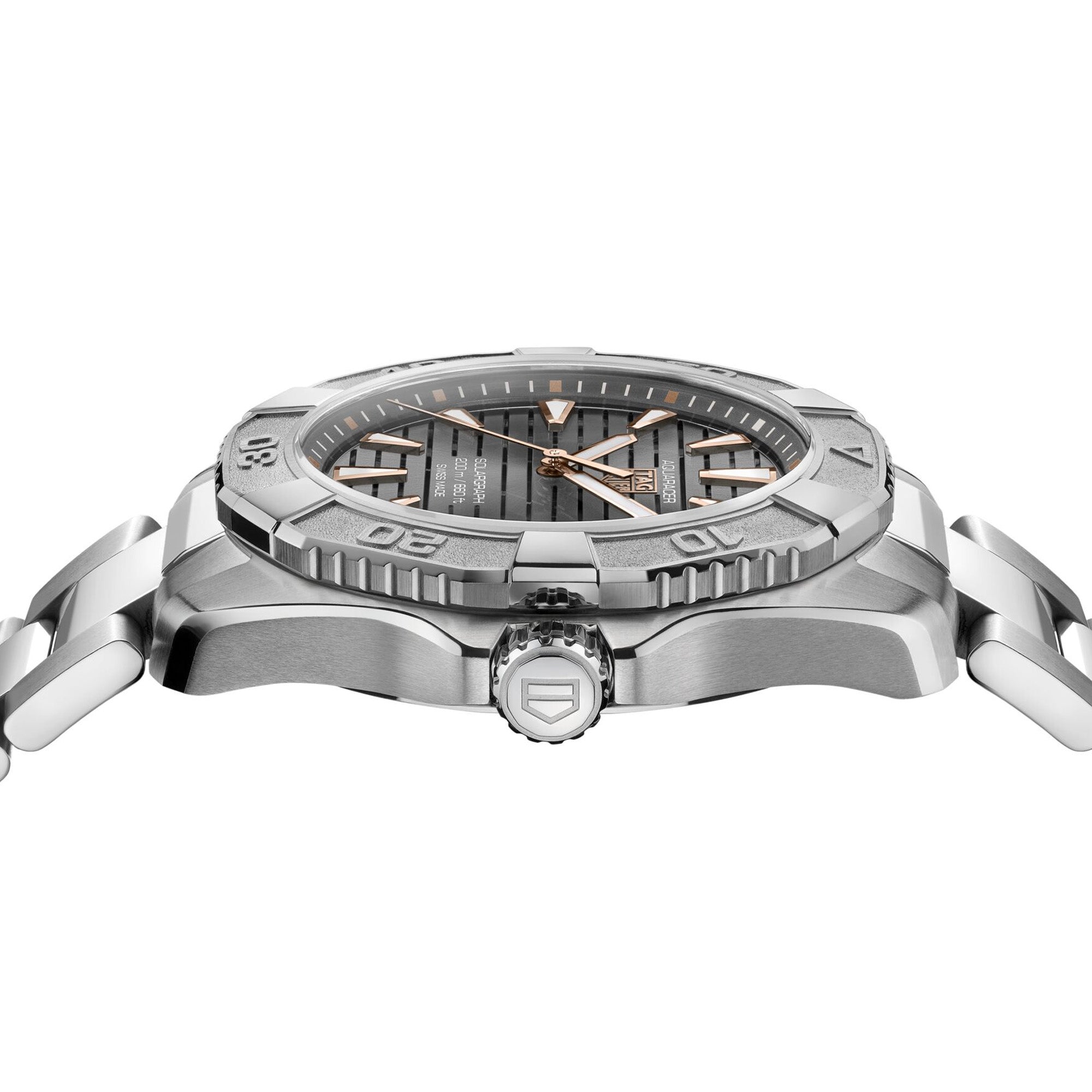 TAG HEUER AQUARACER PROFESSIONAL 200 SOLARGRAPH