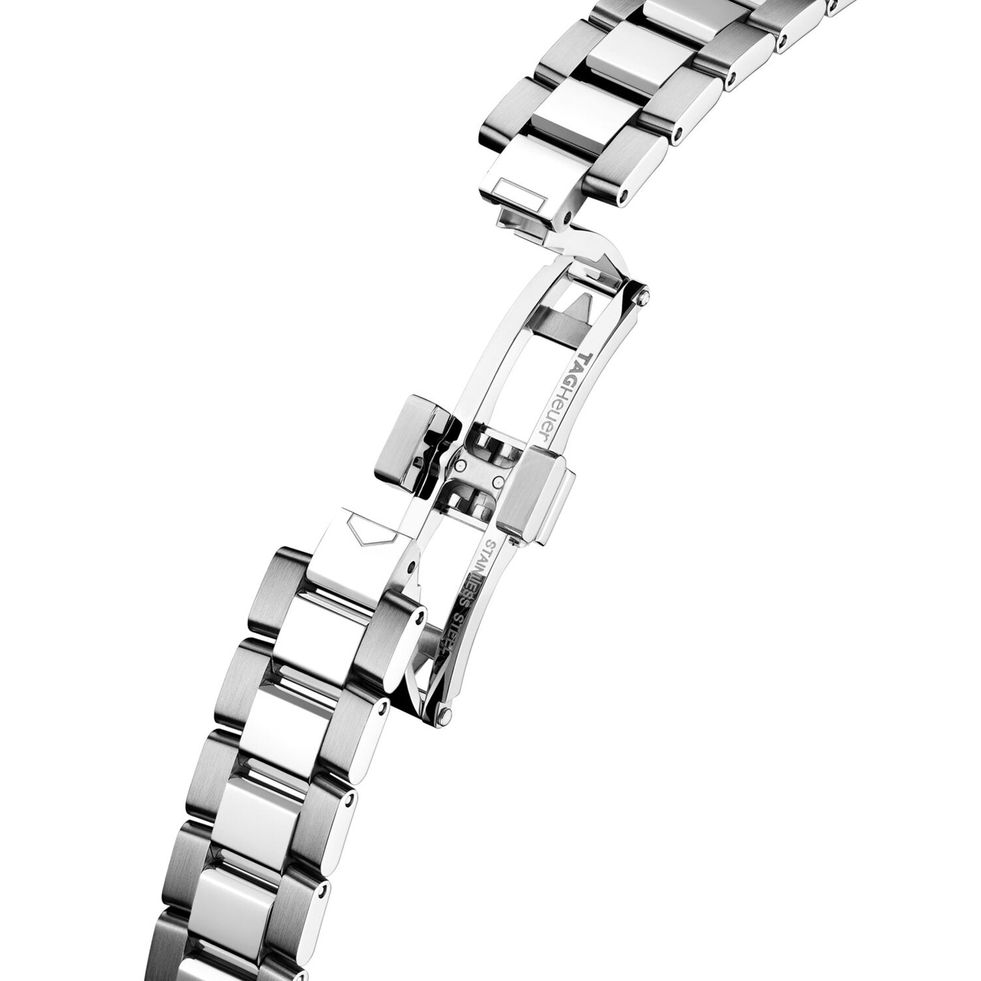 Close-up of the TAG Heuer Aquaracer Professional 100 Solargraph WBP141J.BA0049 stainless steel folding clasp with push-buttons and integrated steel bracelet.