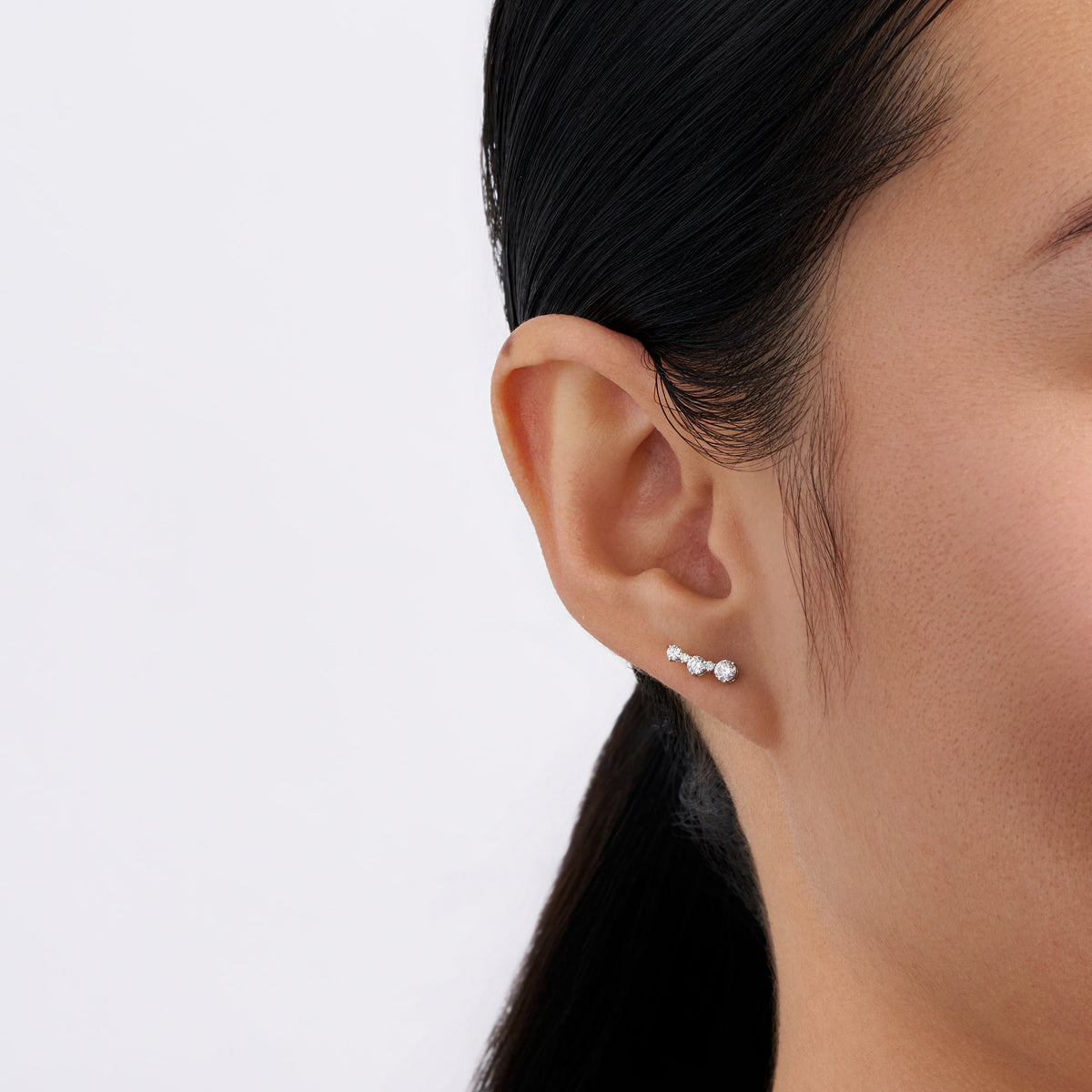 0.40TDW Round Lab-Grown-Diamond Stud Earrings in Sterling Silver