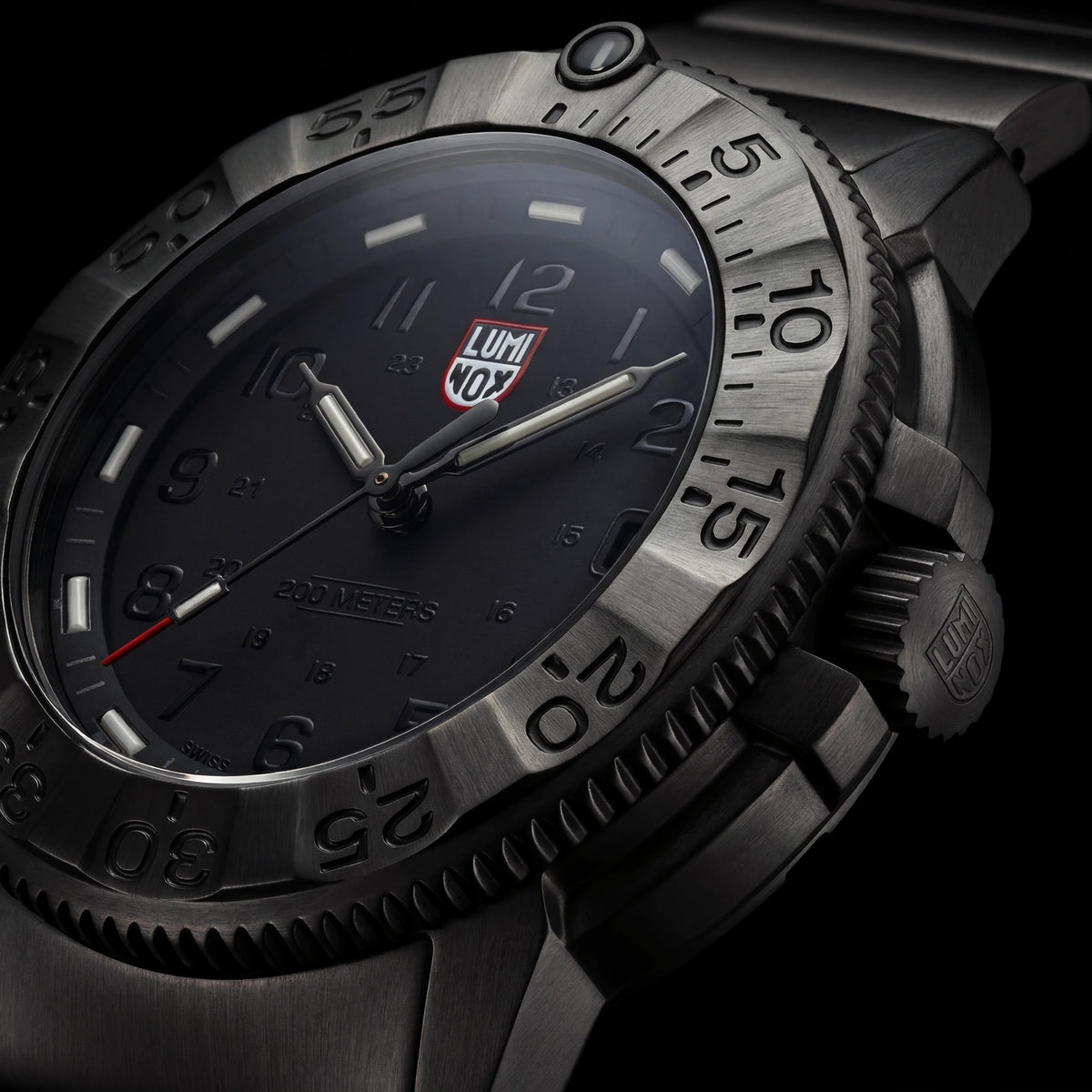 Luminox Navy SEAL Foundation Men’s 43mm Quartz Watch XS.3228.NSF. This Navy SEAL Foundation 3220 Series dive watch features a black dial, a gunmetal steel bracelet and 200m water resistance.