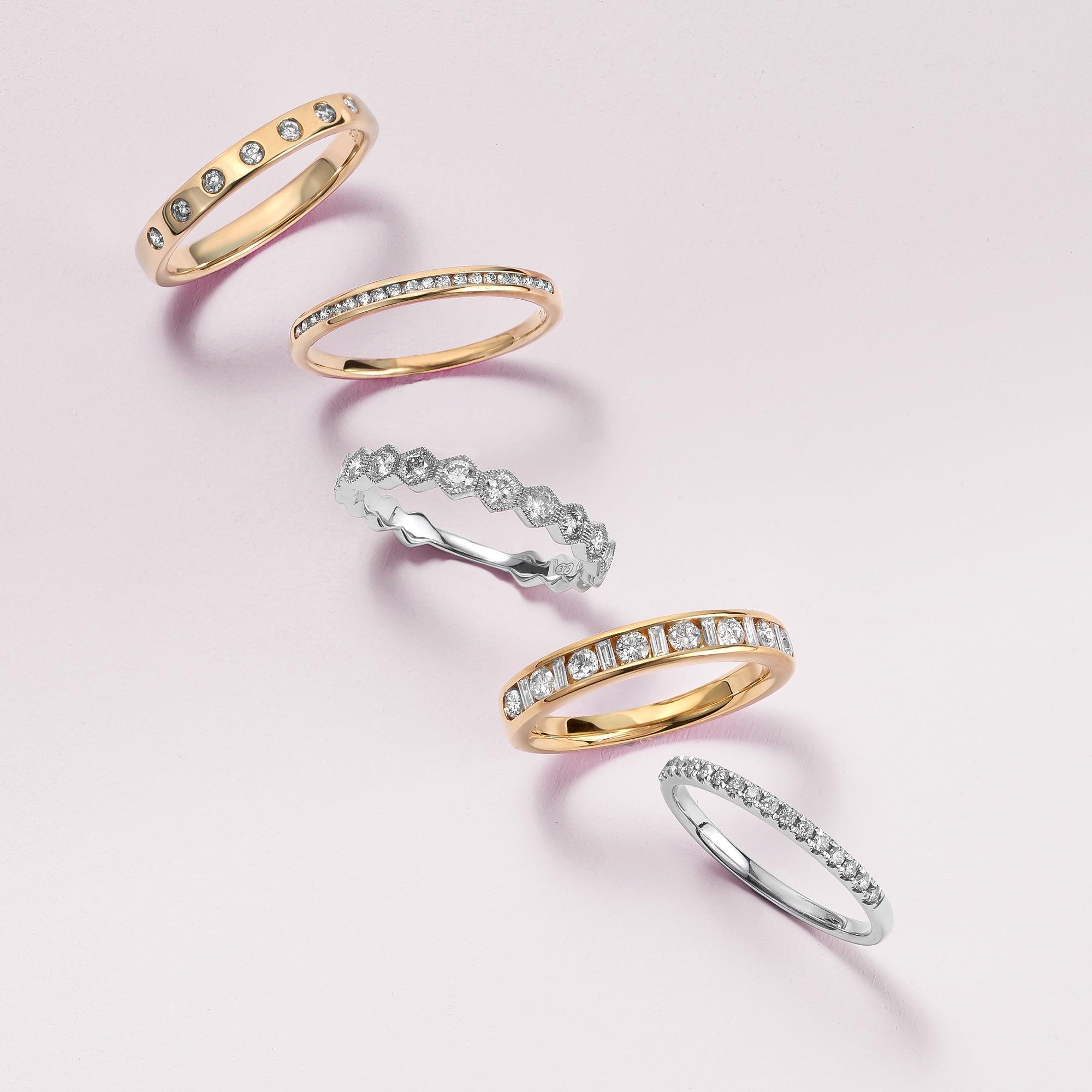 Diamond Wedding & Anniversary Band in 18ct Yellow Gold