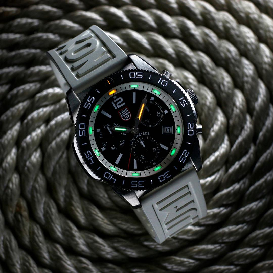 Luminox Pacific 44mm Quartz Chronograph Diver Watch XS.3141