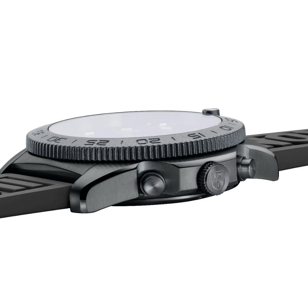 Luminox Pacific Blackout Quartz Chronograph Men's 44mm Watch XS.3141.BO