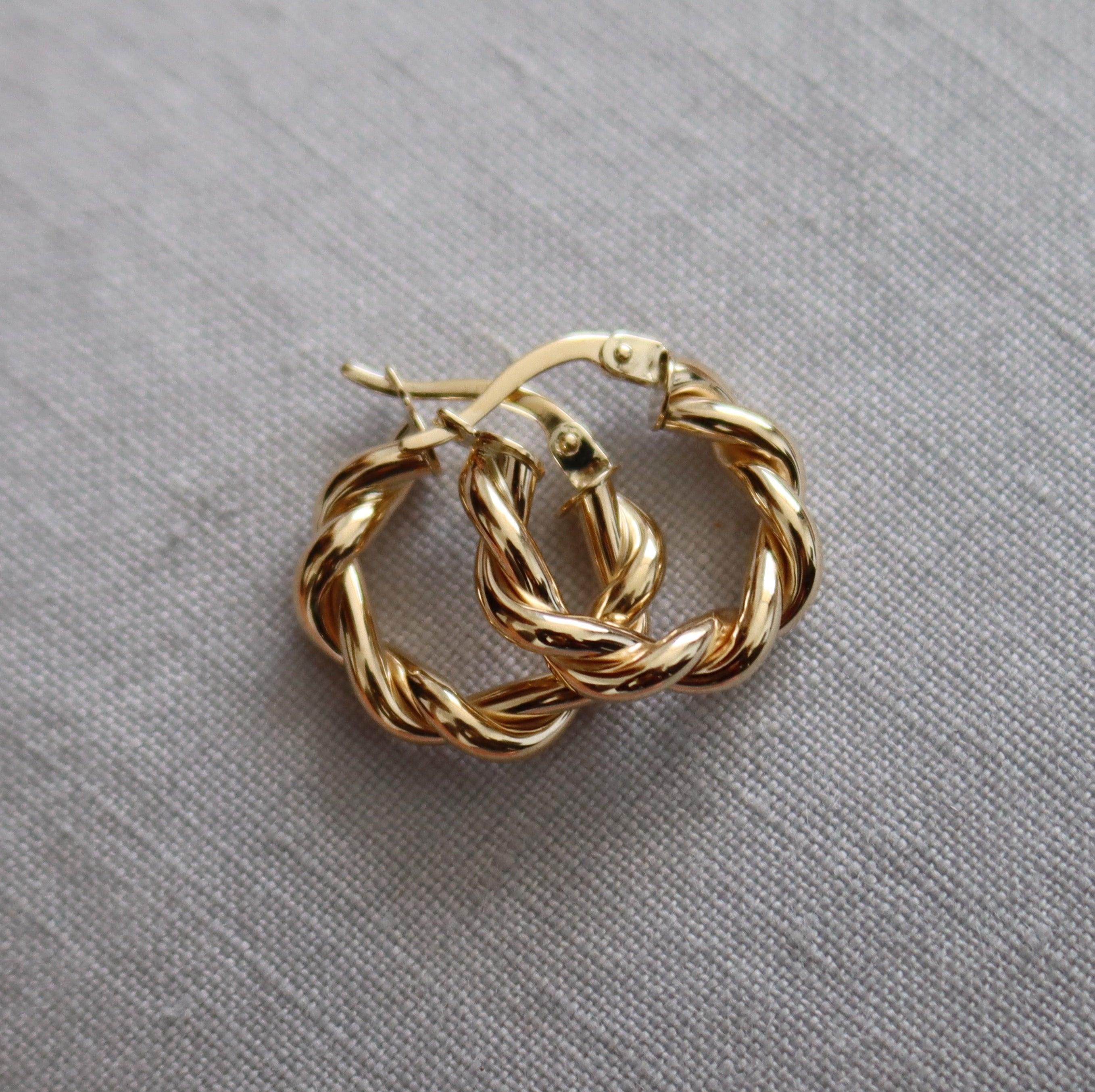 Petite Twist Huggie Earrings in 9ct Yellow Gold