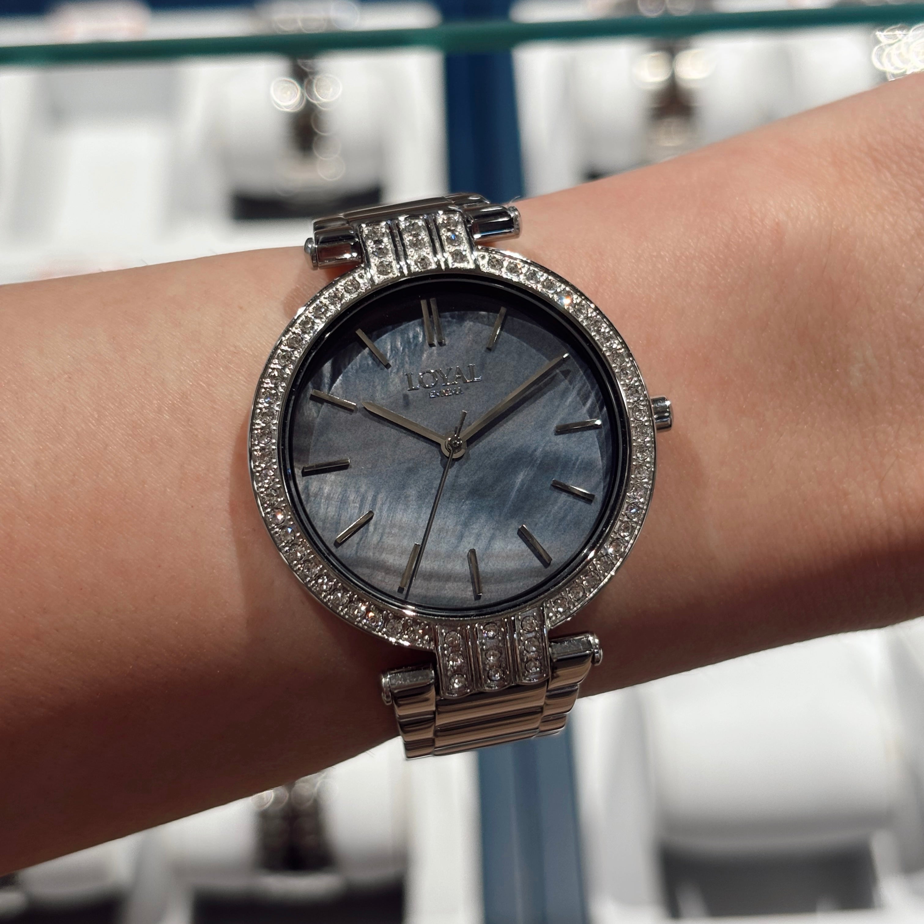 Loyal Women's Enigma Stainless Steel Quartz Dress Watch Black Mother of Pearl