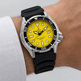 Loyal Scuba Professional Men’s 41.50mm Quartz Watch Yellow - on wrist