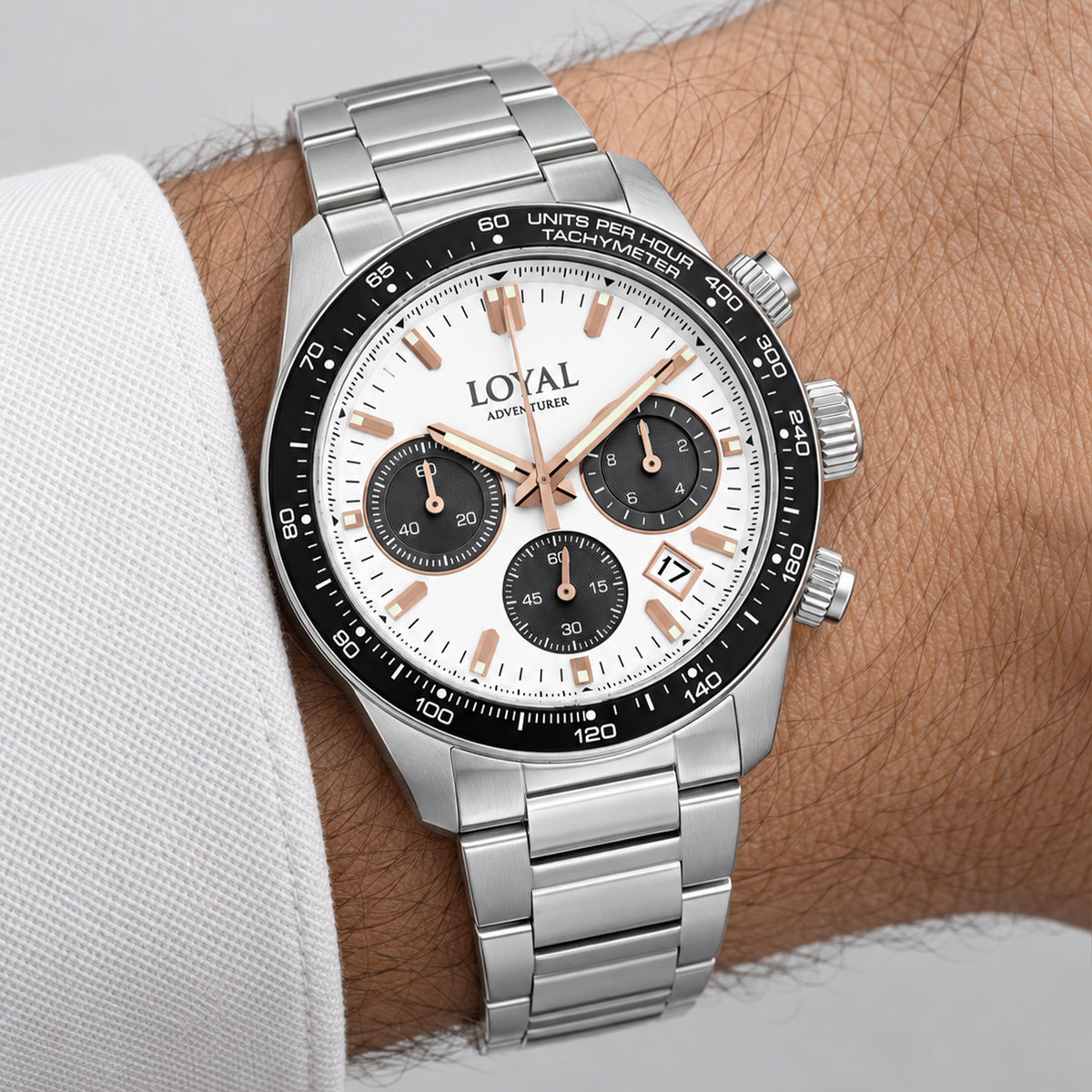 Loyal Adventurer Quartz Chronograph Men's 43mm Watch 05D48GBA1C - on wrist