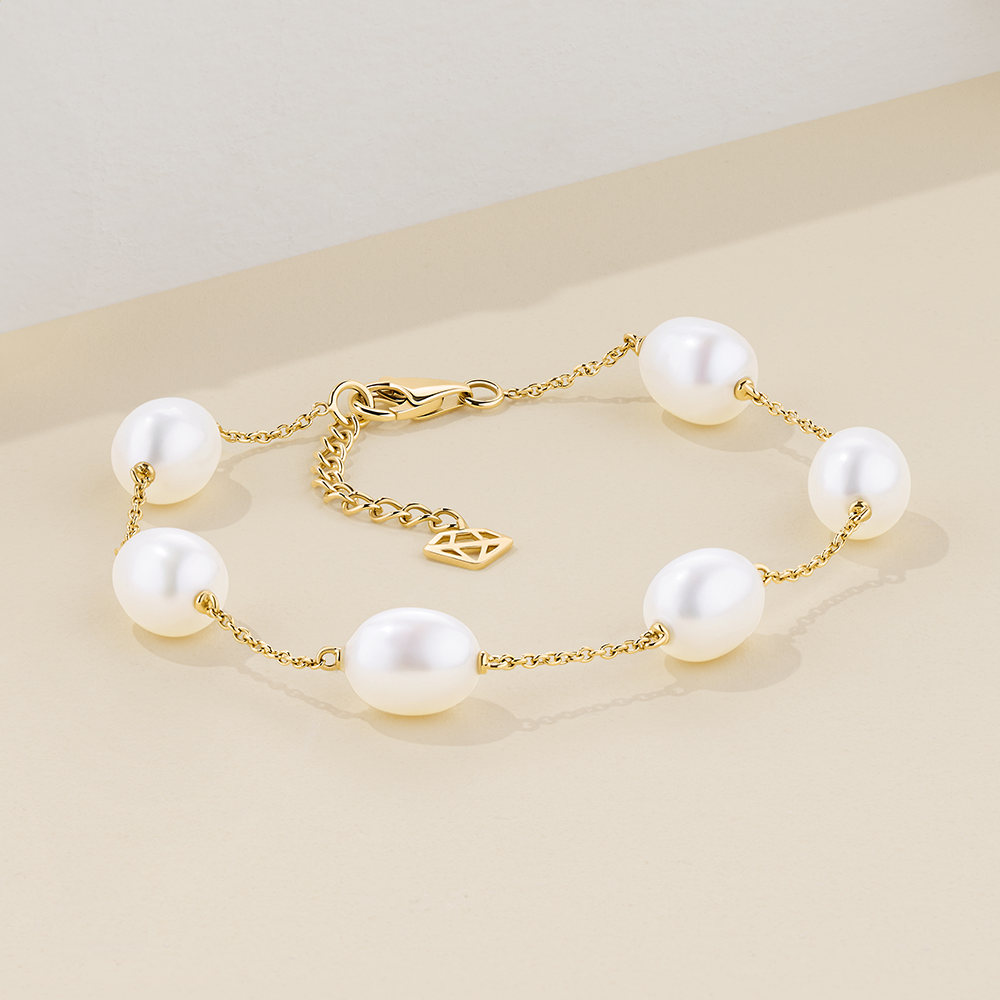 Freshwater Pearl Oval Bracelet in 9ct Yellow Gold