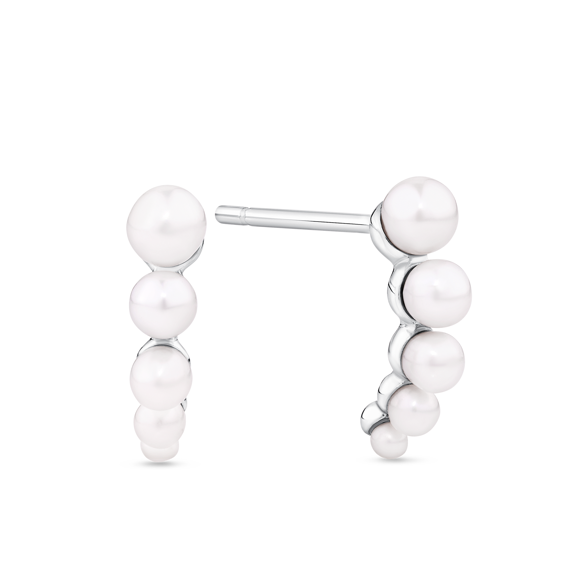 Graduated Freshwater Pearl Stud Earrings in Sterling Silver