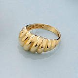 Croissant Ring in 9ct Yellow Gold