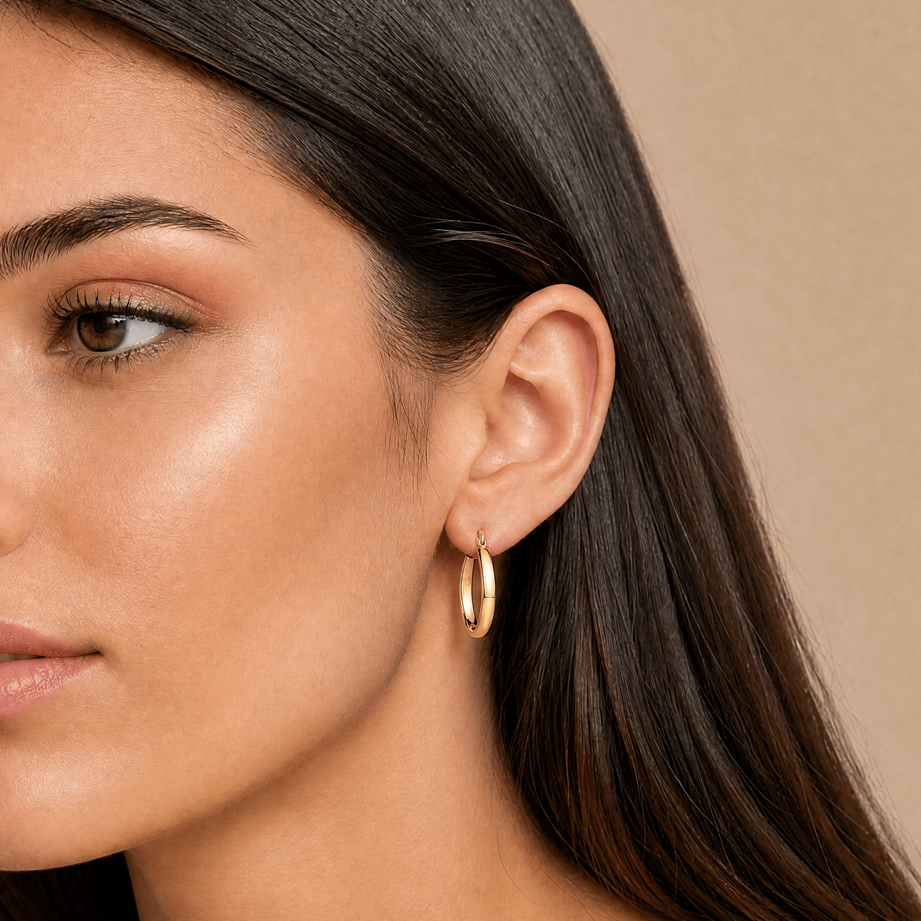 Oval Hoop Earrings in 9ct Yellow Gold
