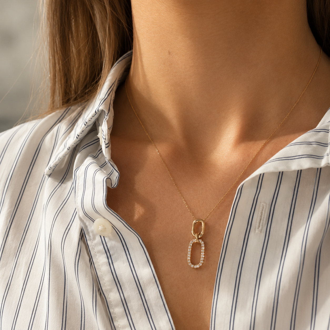 0.20ct TDW Diamond Paperclip Pendant with Chain in 9ct Yellow Gold