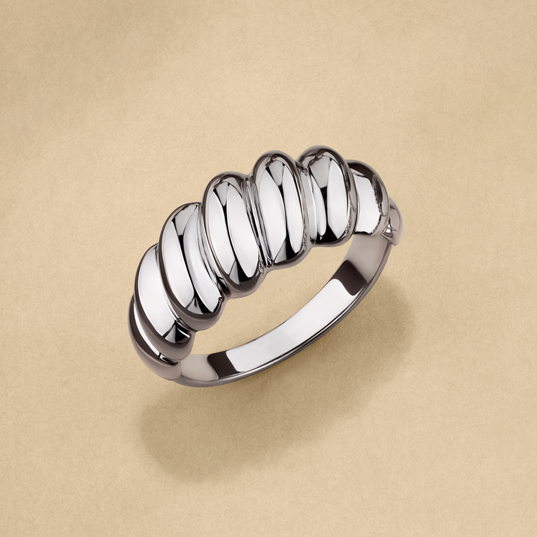 Croissant Ring in Sterling Silver